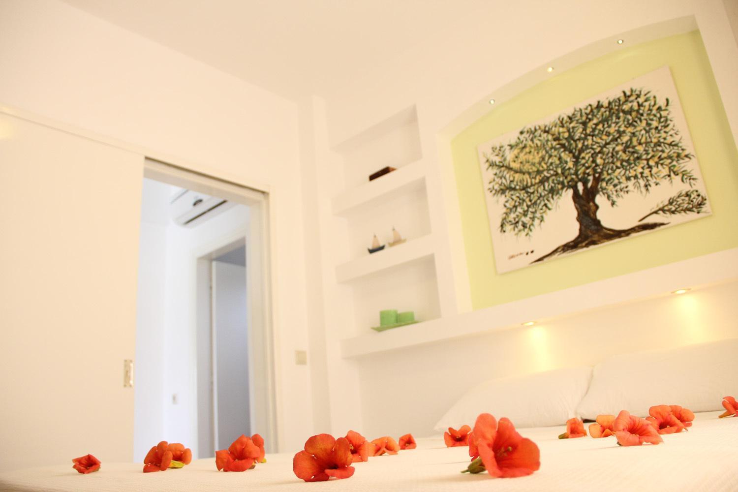 Island House Aparthotel