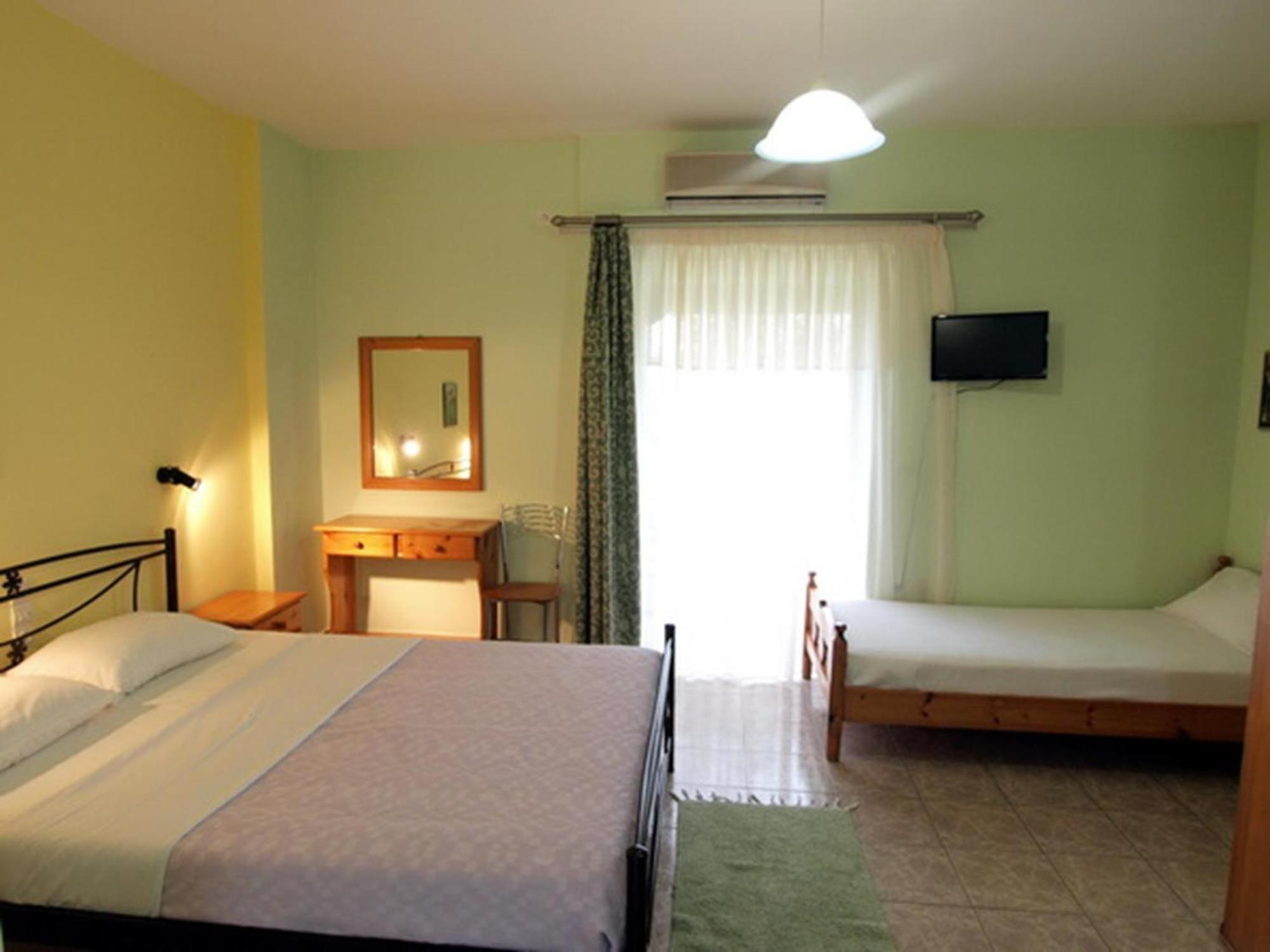 Elena Apartments Stoypa