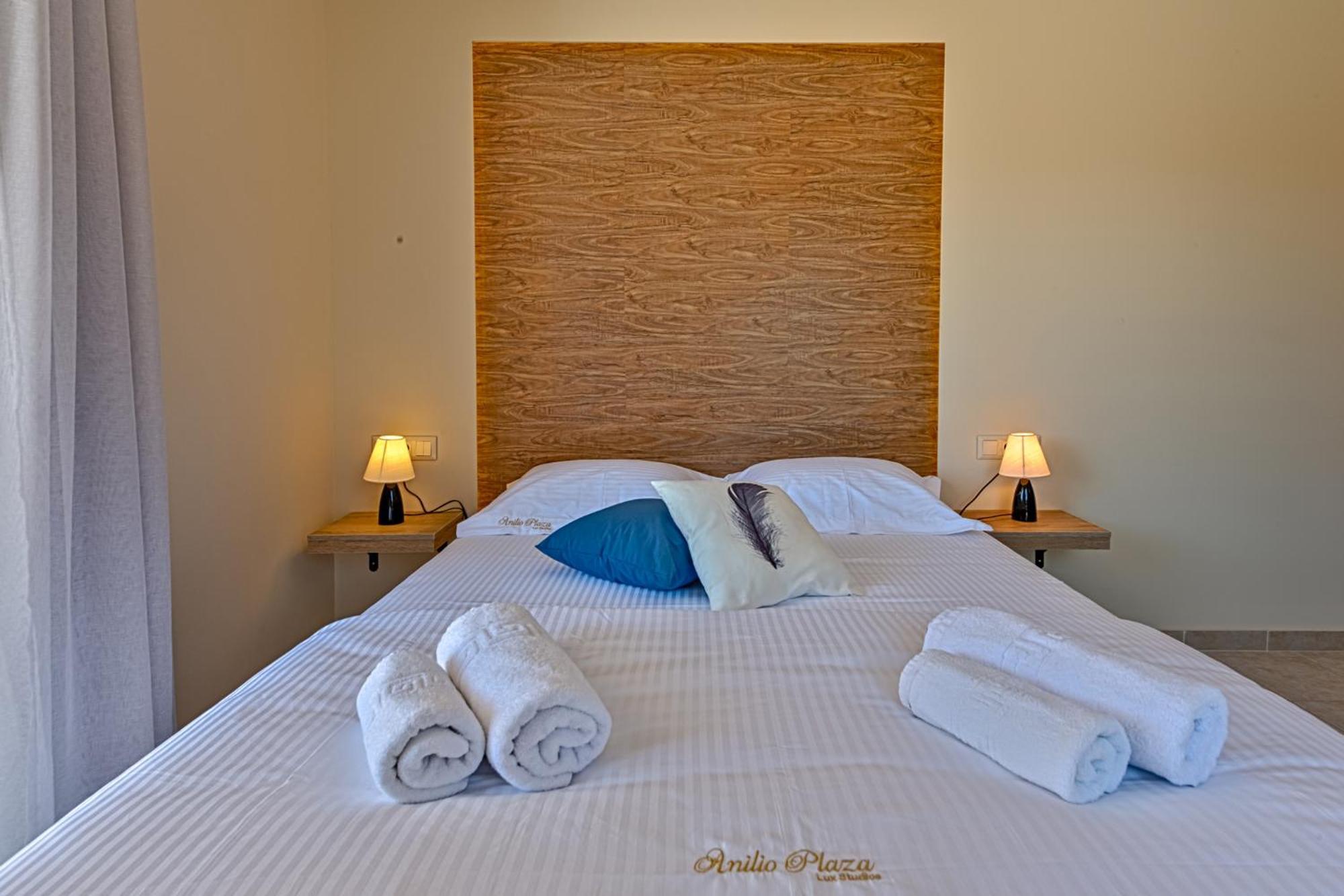 Anilio Plaza 4*