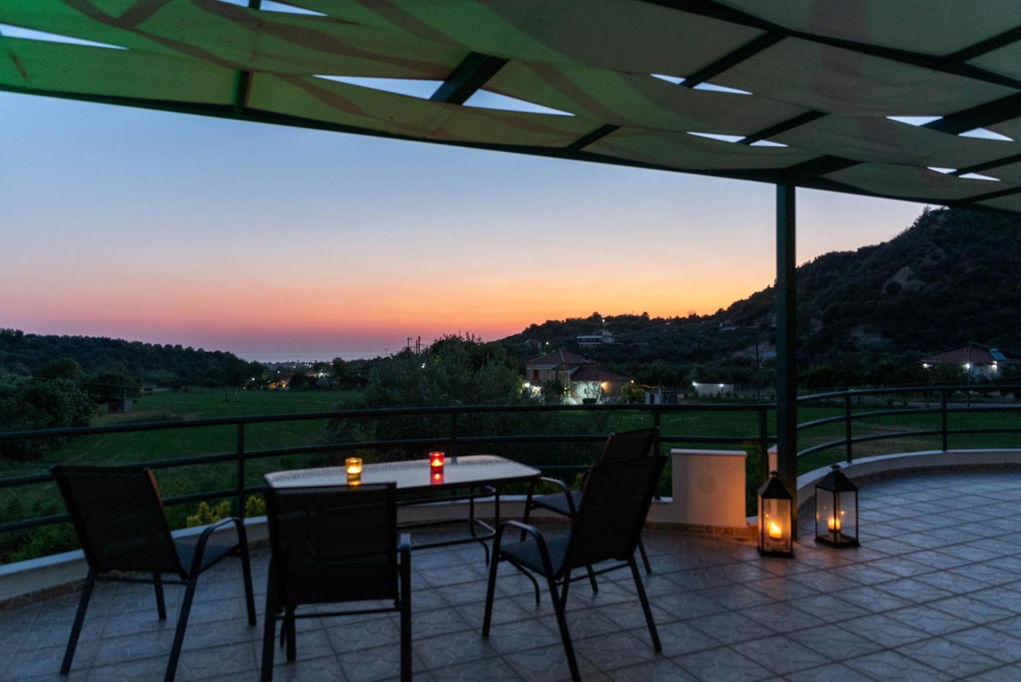 Anilio Plaza Zacharo