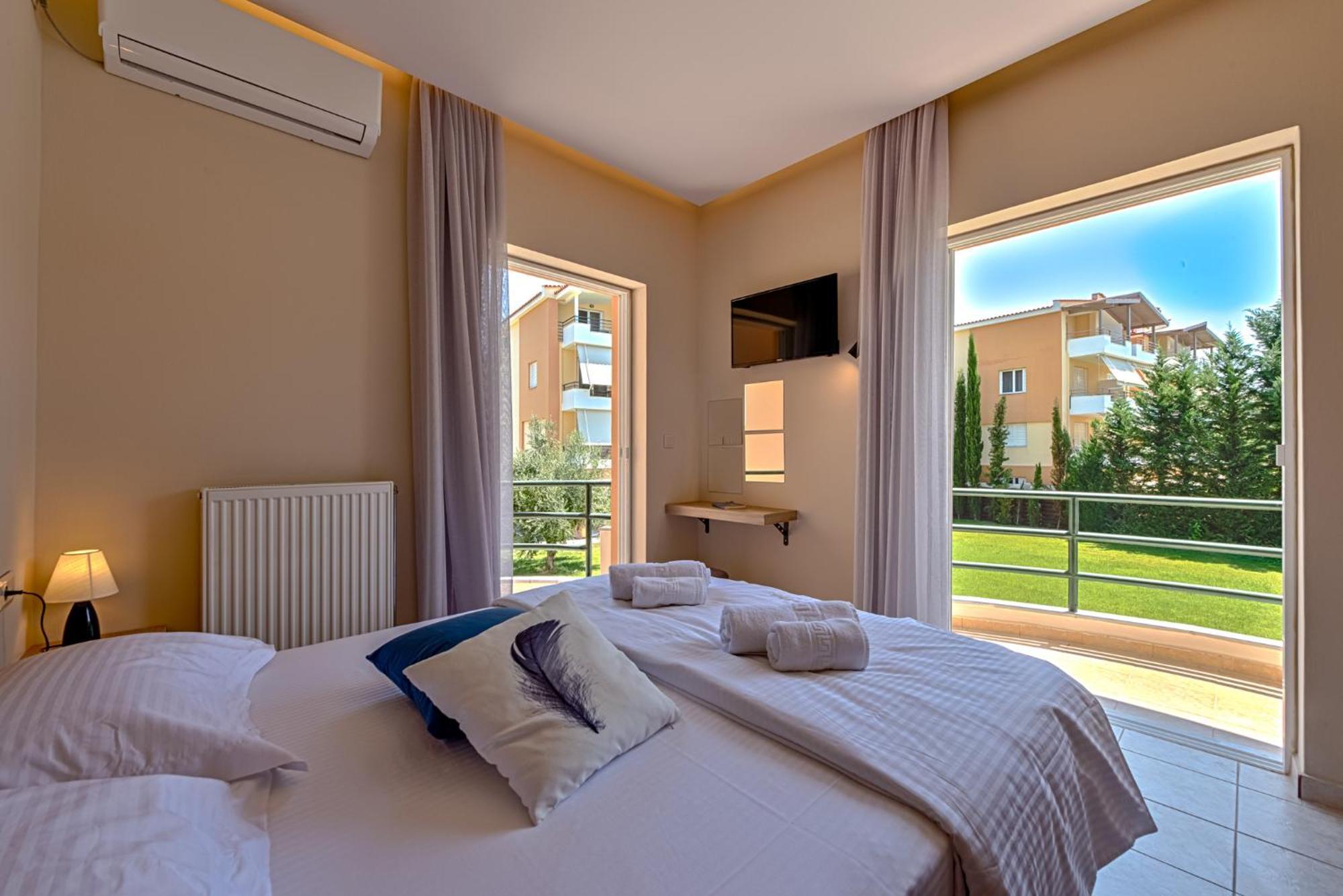 Aparthotel Anilio Plaza 4*
