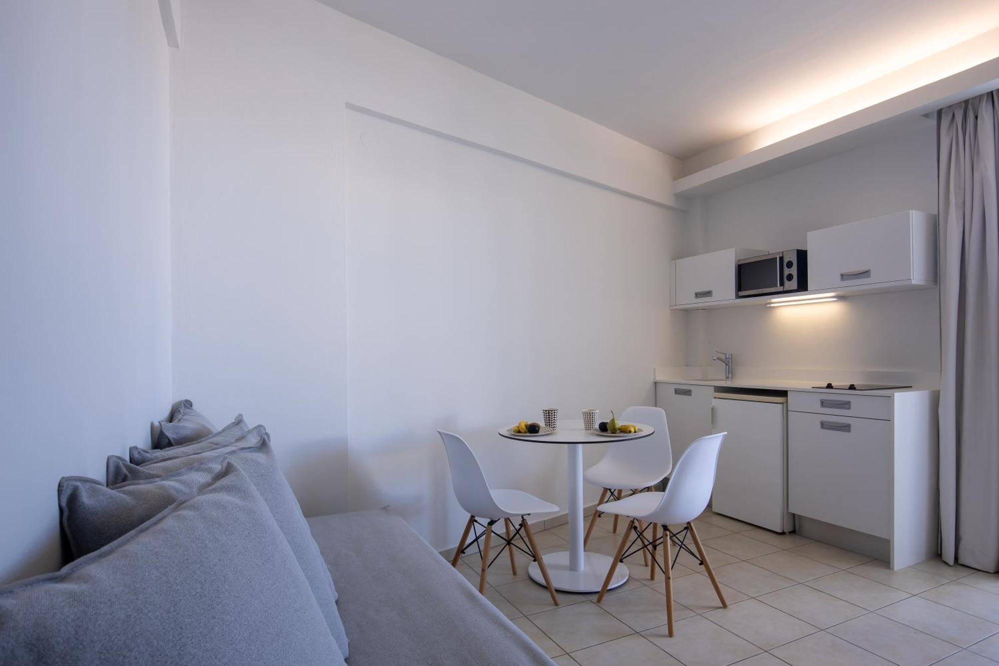 Aparthotel Akrogiali Beach Malia (Crete)