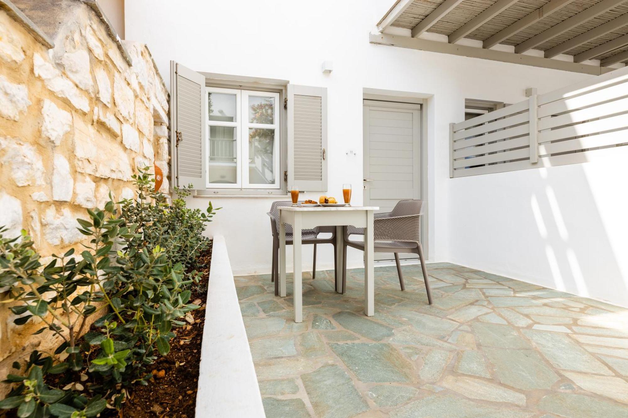 Aparthotel Kandiani Bleu Ciel 3*