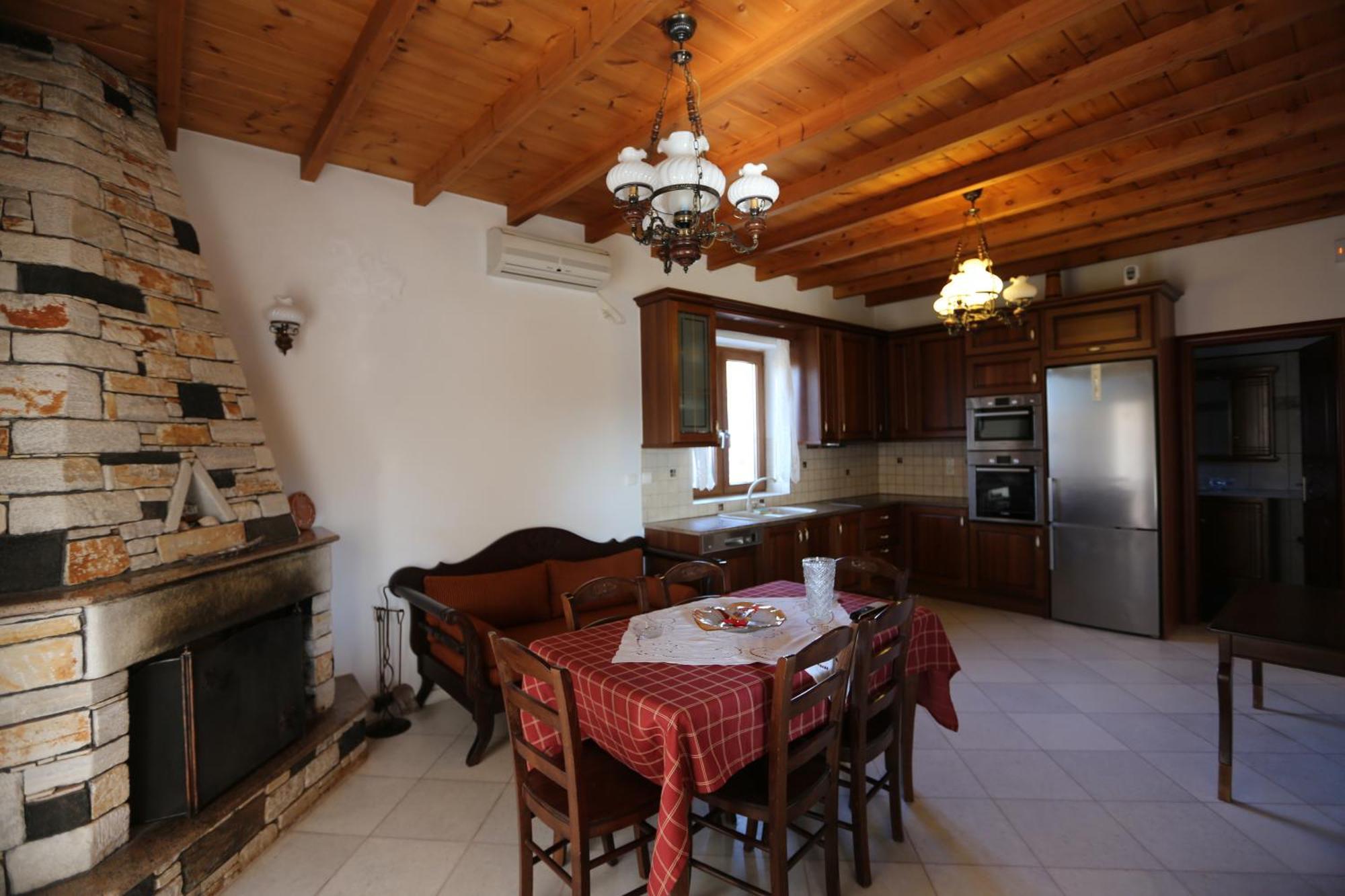 Avgerinos Village Aparthotel