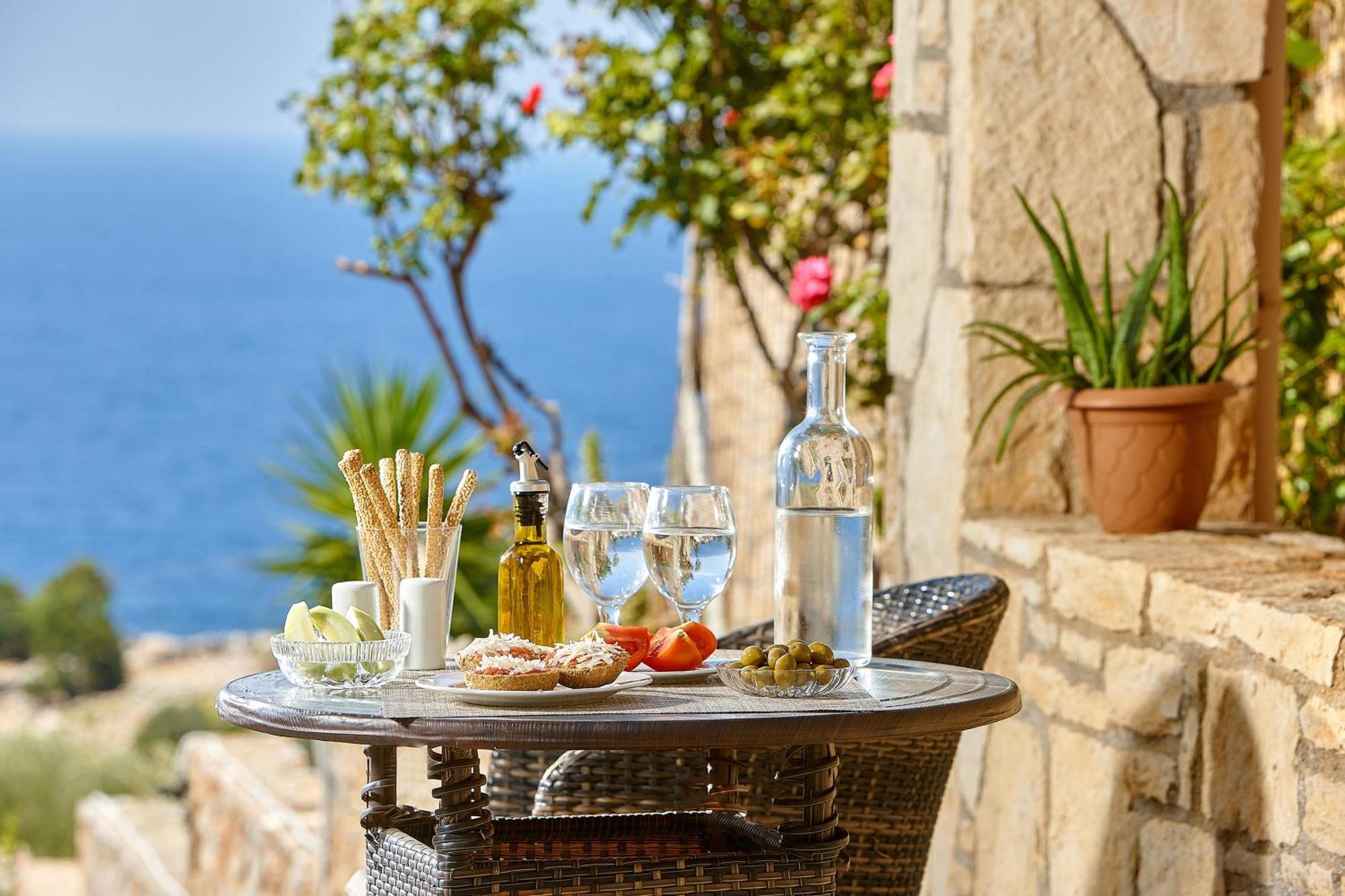 Okeanides Rethymno (Crete)
