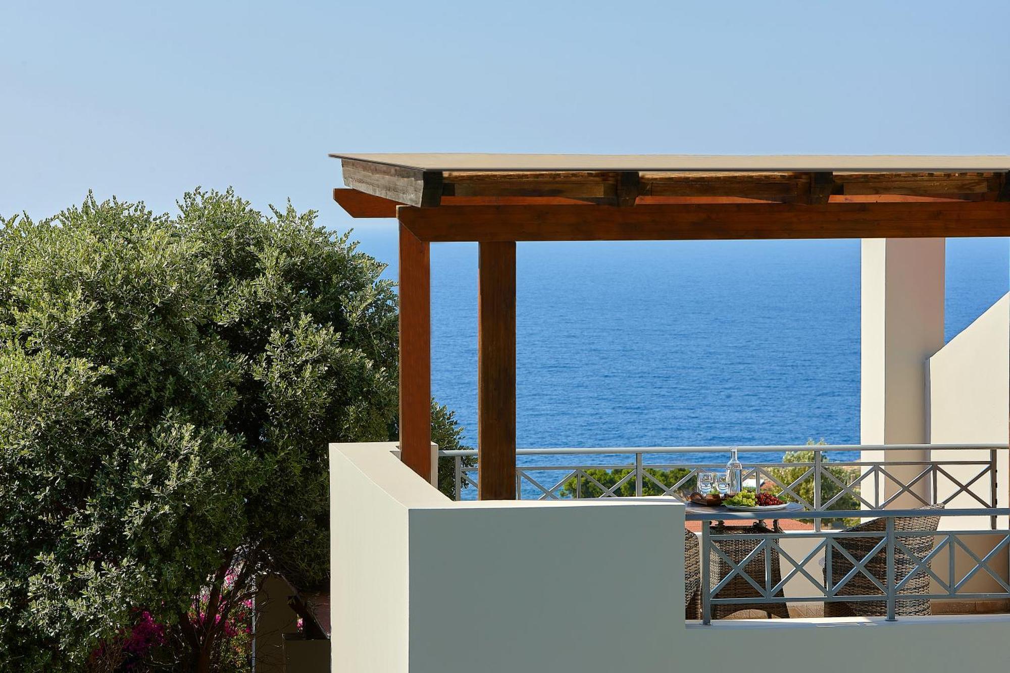 Okeanides Villa