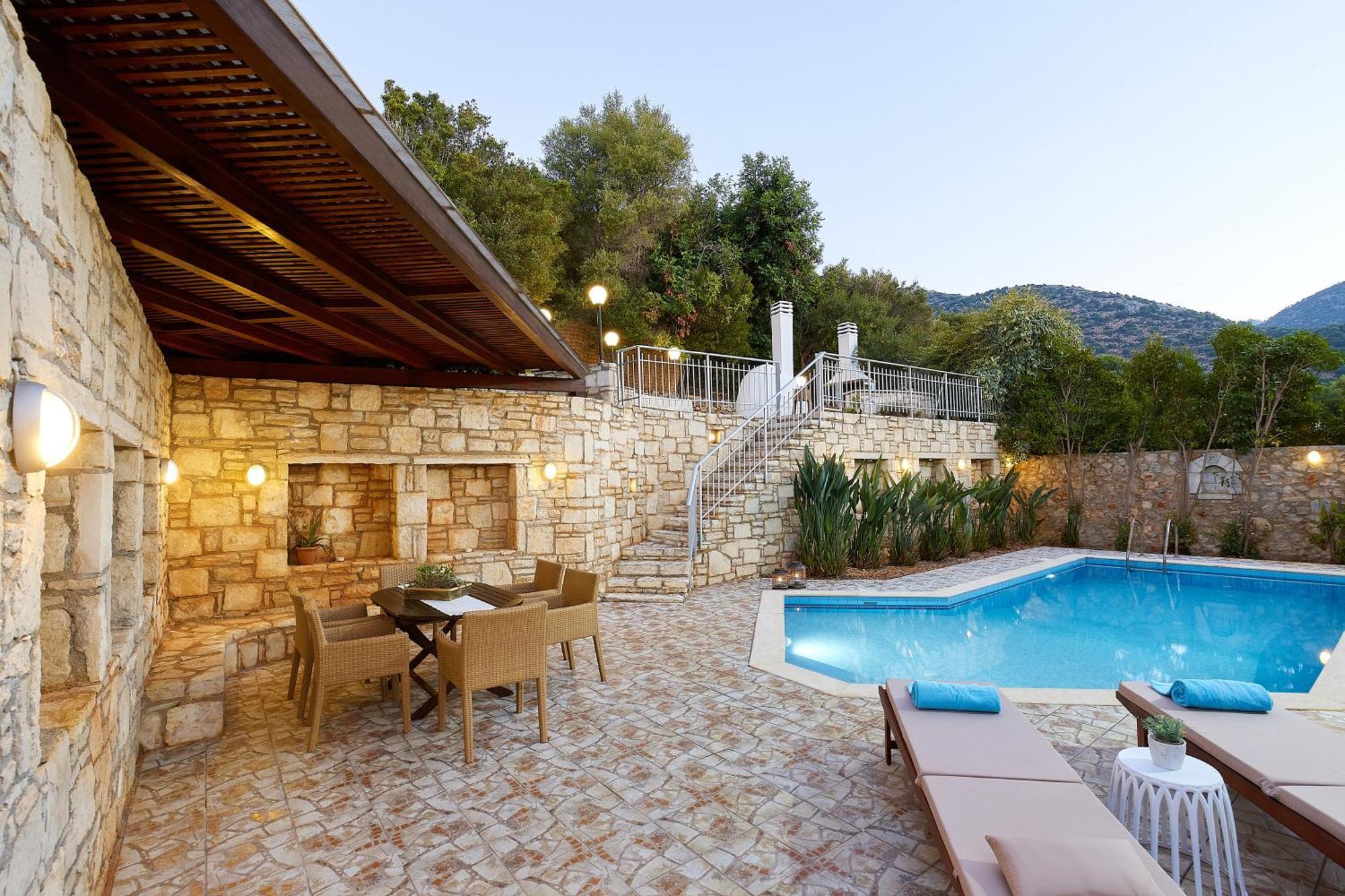 Villa Okeanides *