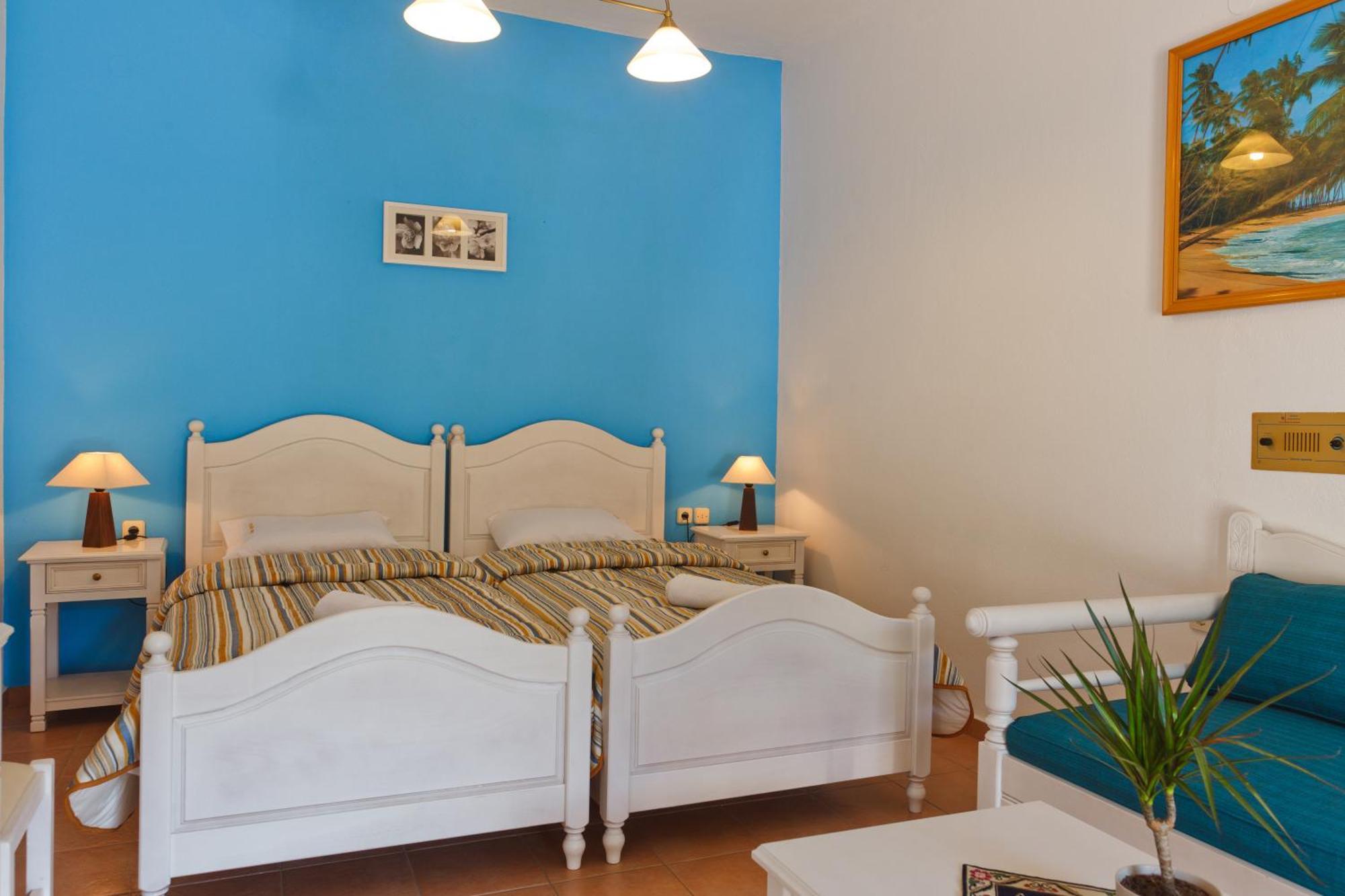 Hovolo Aparthotel 3*