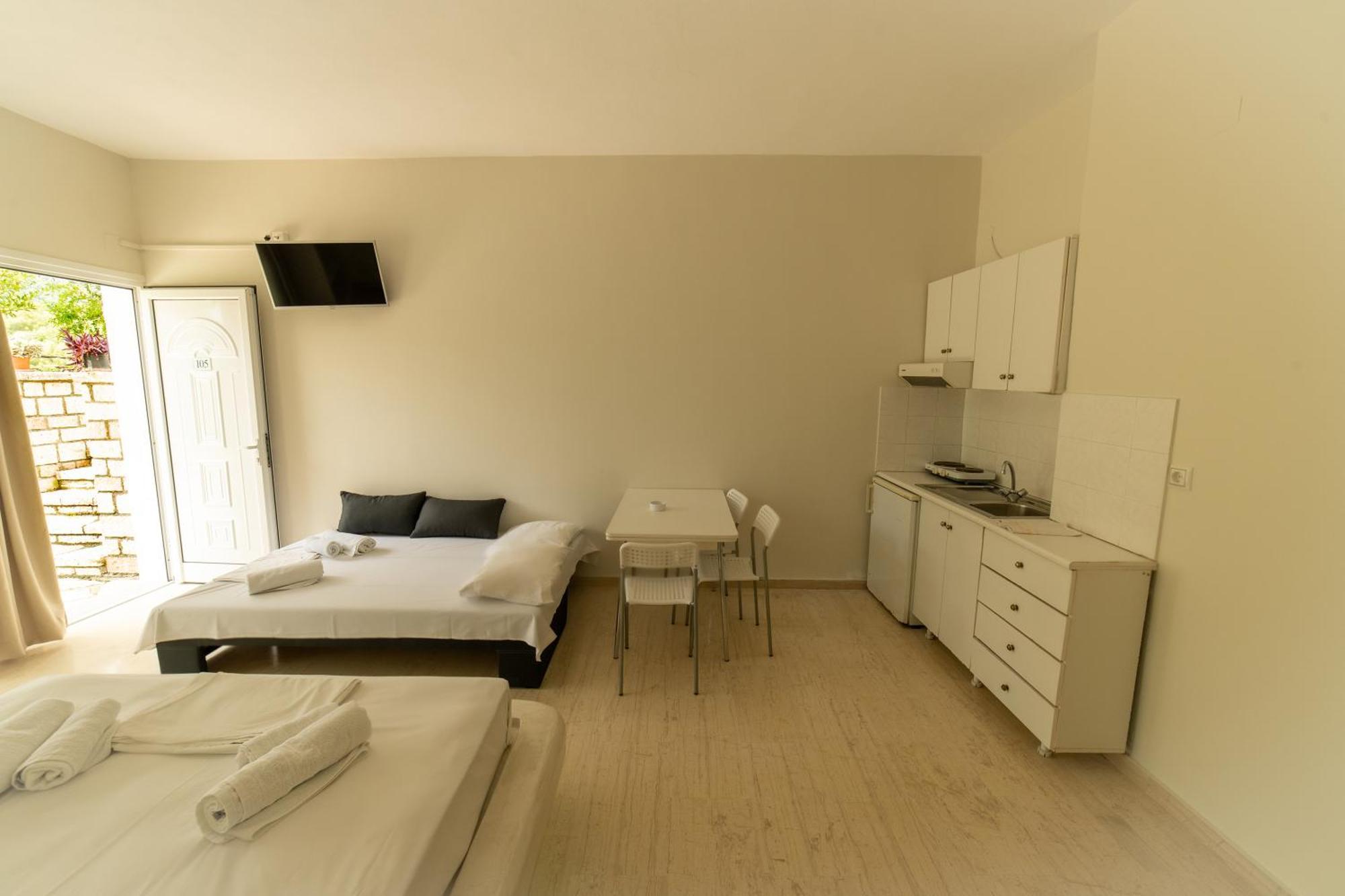 Kanali Village Apartment Parga