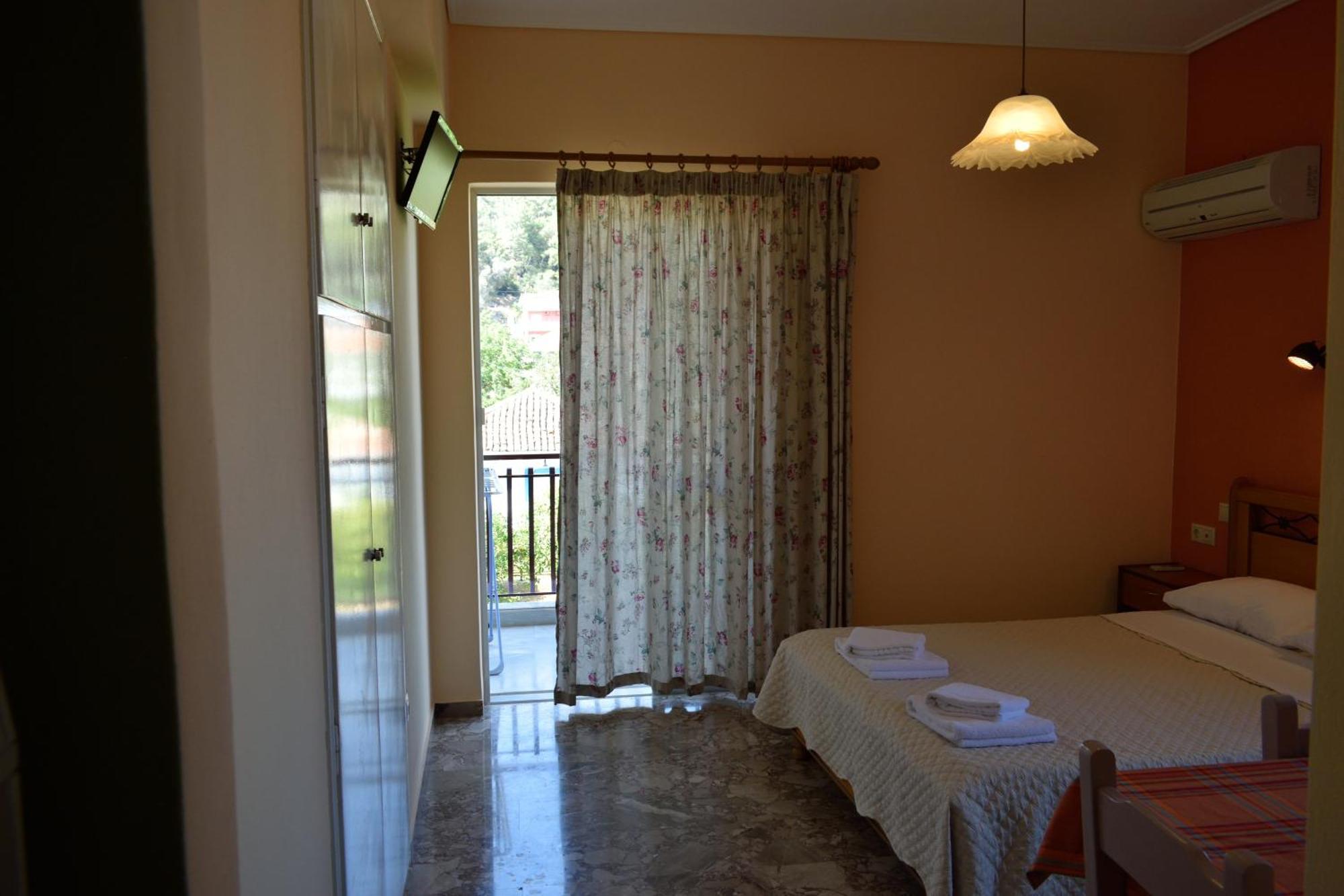 Stamoulis Apartment Agia Efimia