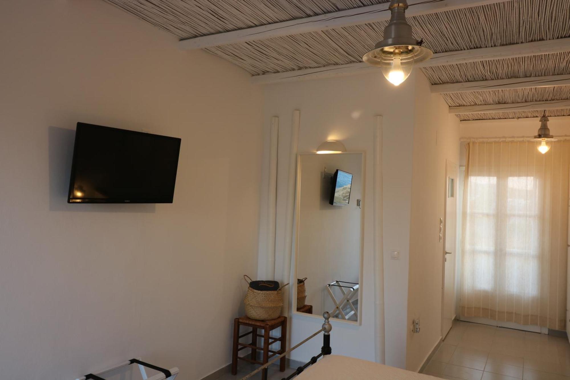 Avra Pahainas Aparthotel Pachaina