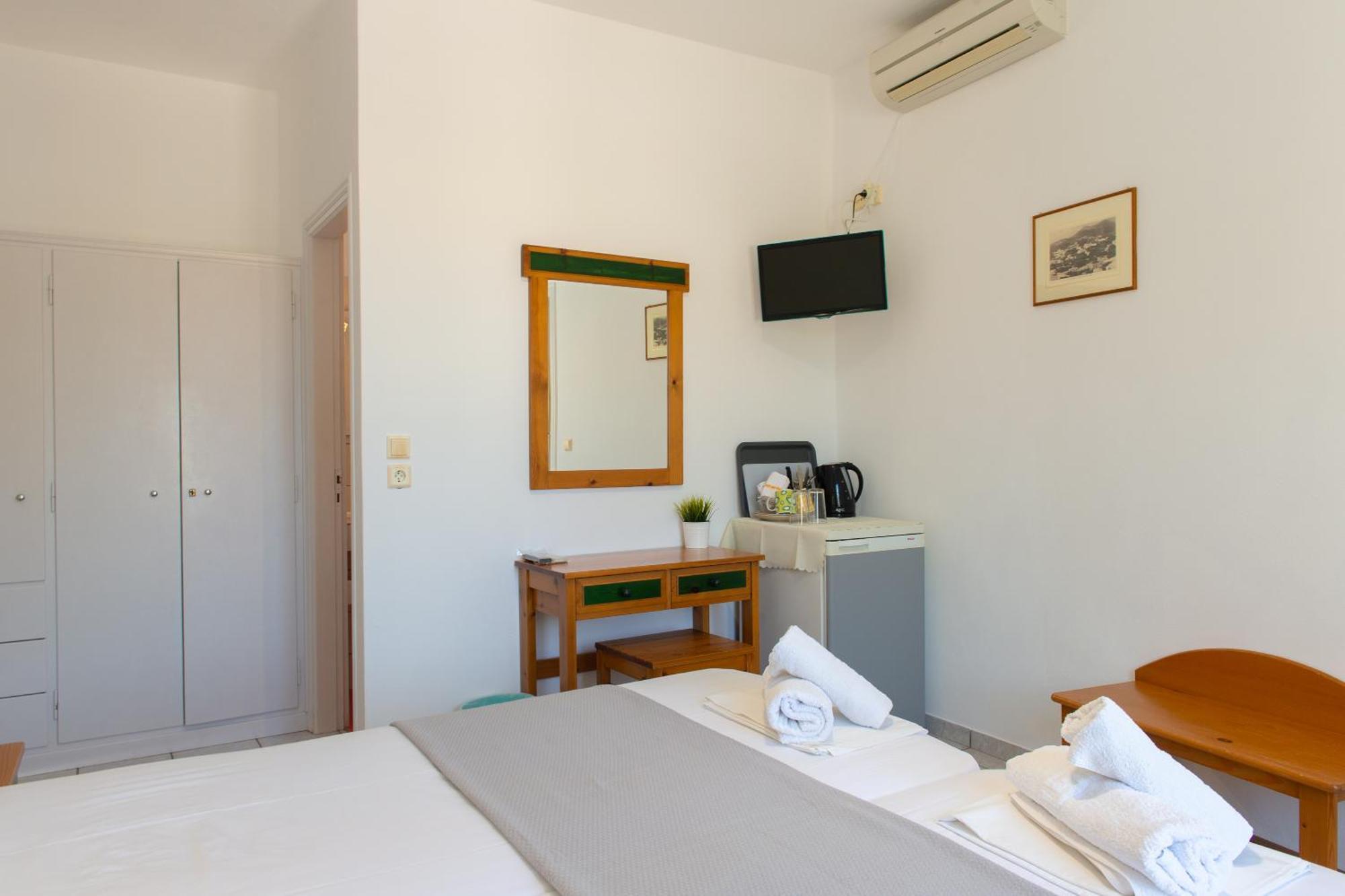 Morpheas & Guest house 5*