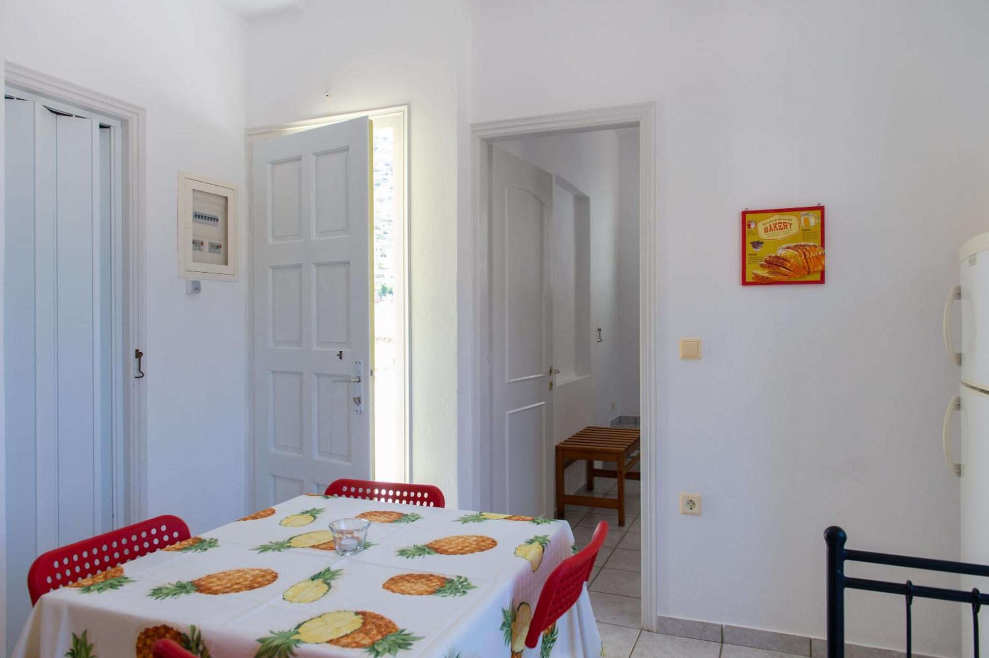 Morpheas & Guest house