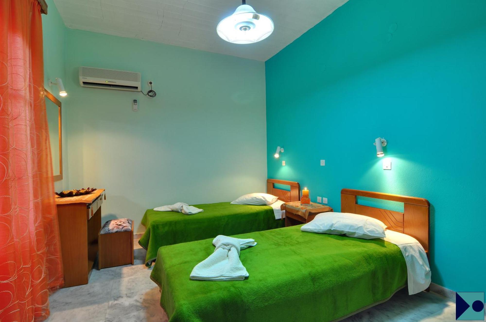 Aparthotel Smaragdi Vissa