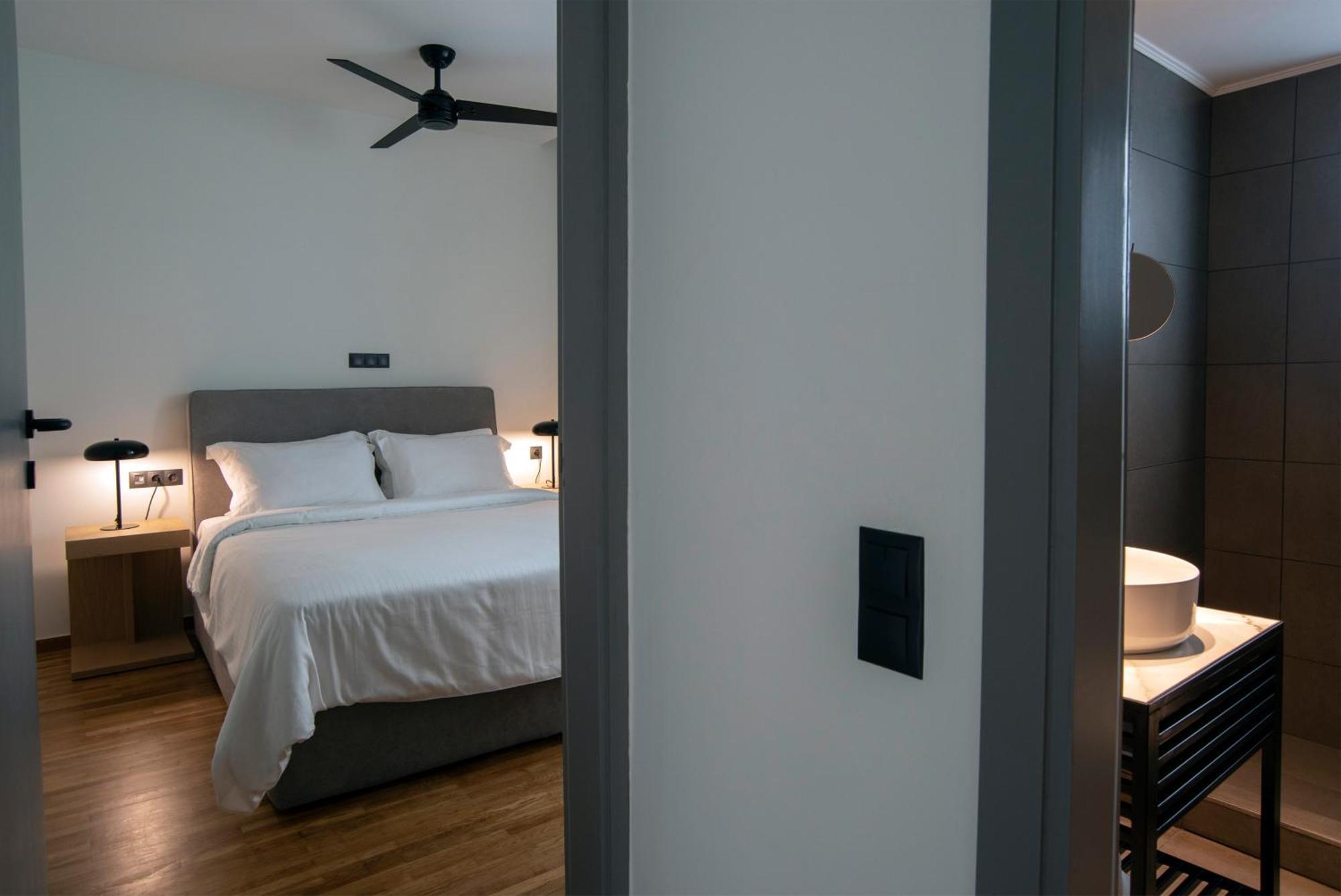 Glyfada South42 Apartment