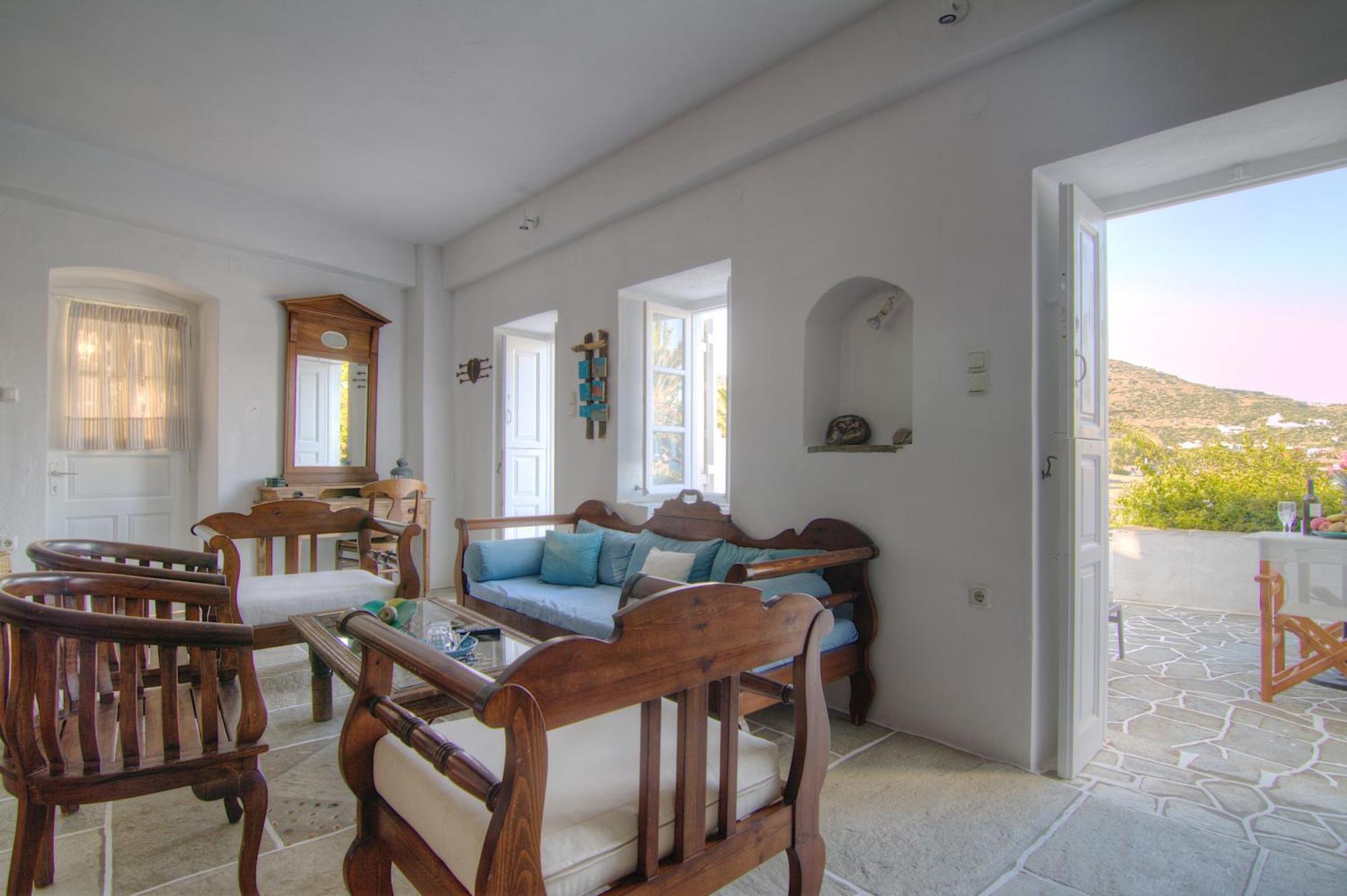 Hotel Platys Gialos Sifnos 3*