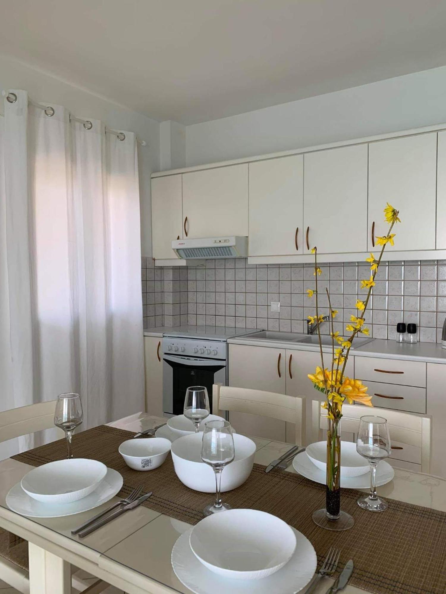 Linamare Eolos Apartment Kiveri