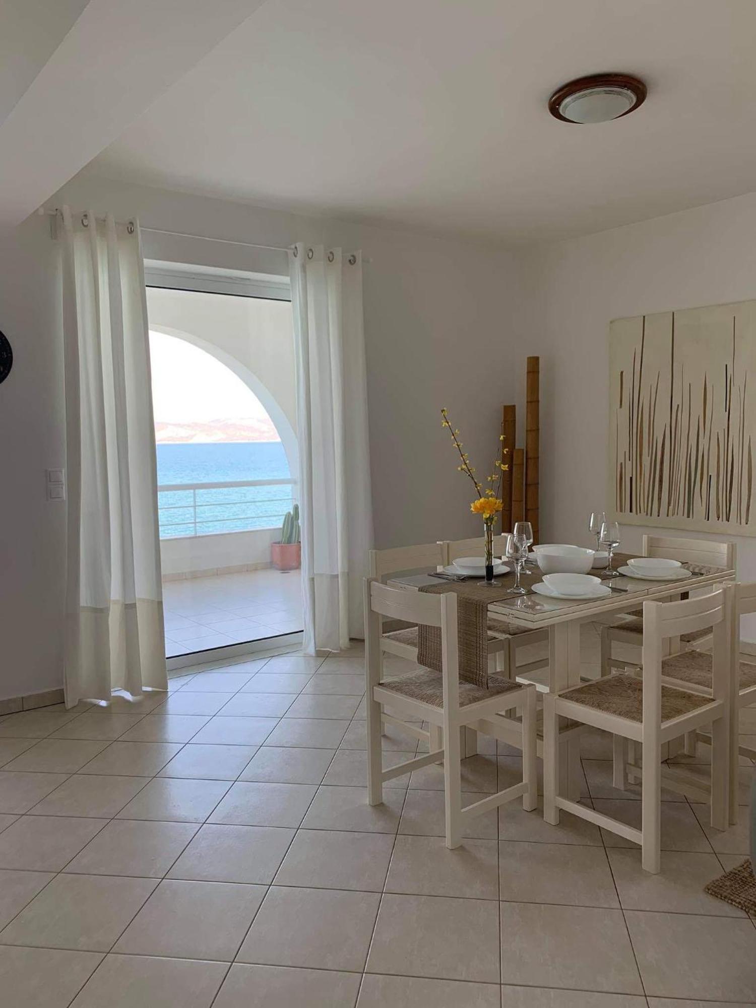 Linamare Eolos Apartment Kiveri