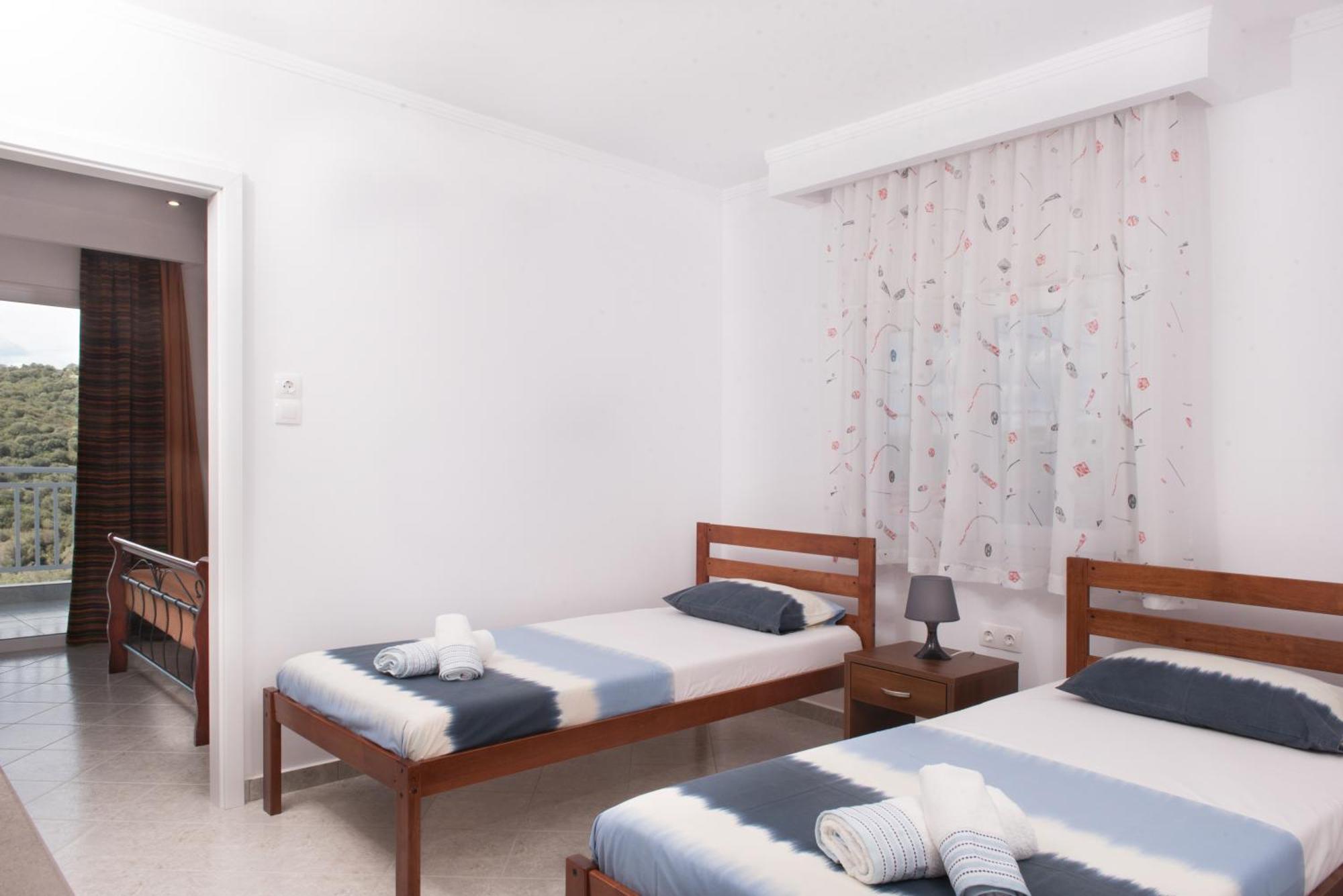Demi Aparthotel