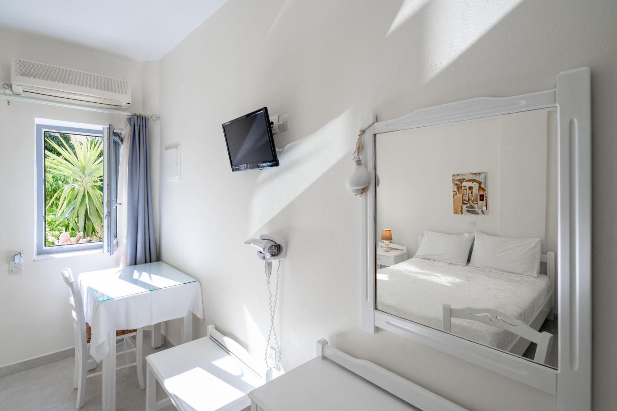 Aparthotel Ersi