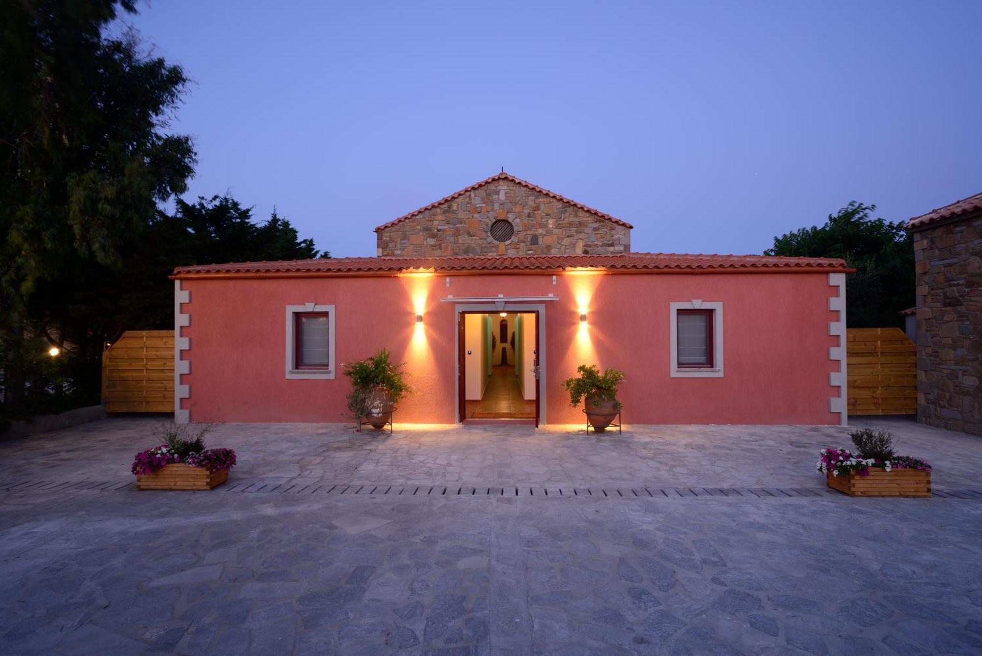 Hotel Village Boutique Varos