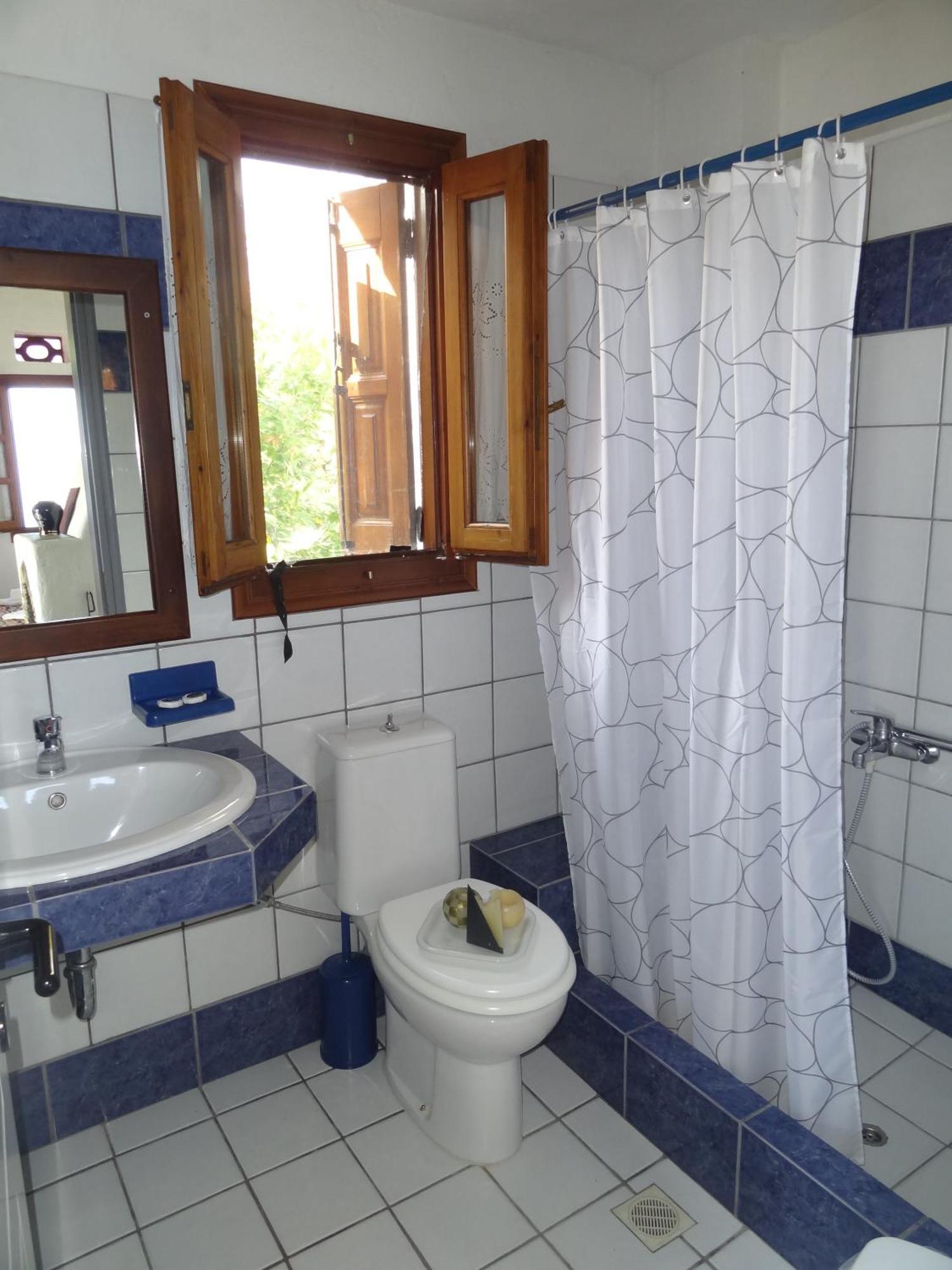 Aparthotel Enallaxis *