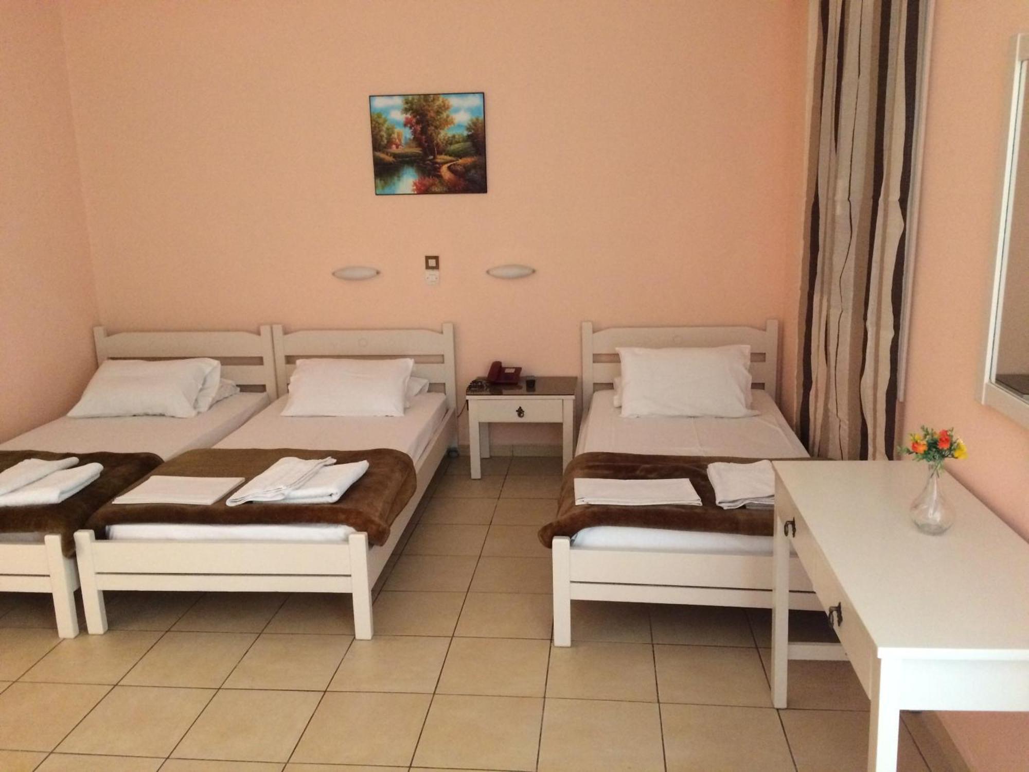 Isidora Hotel