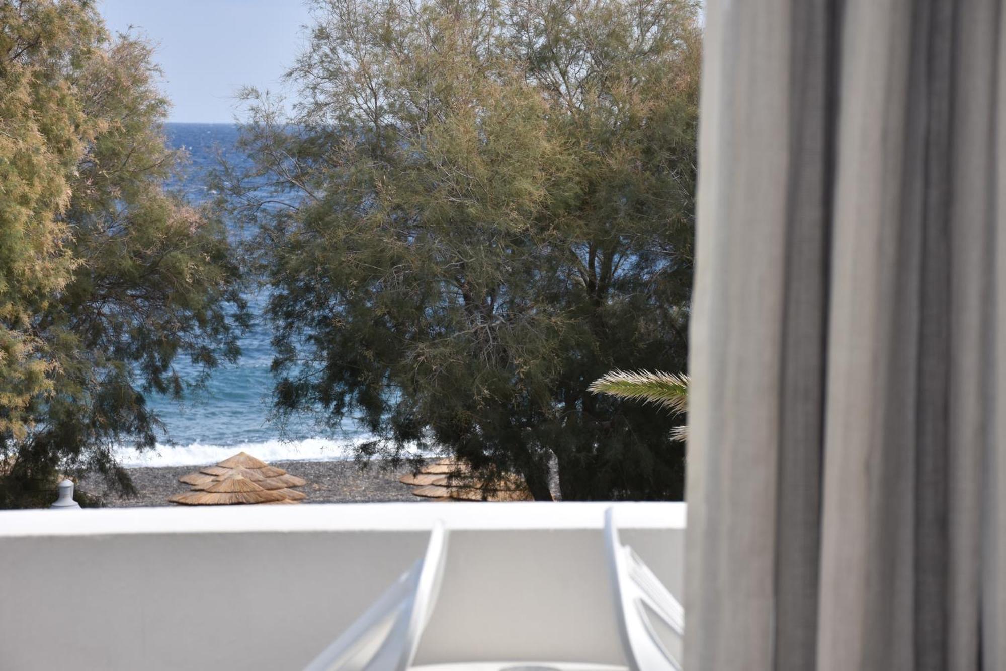 Arion Bay Santorini Hotel 3*