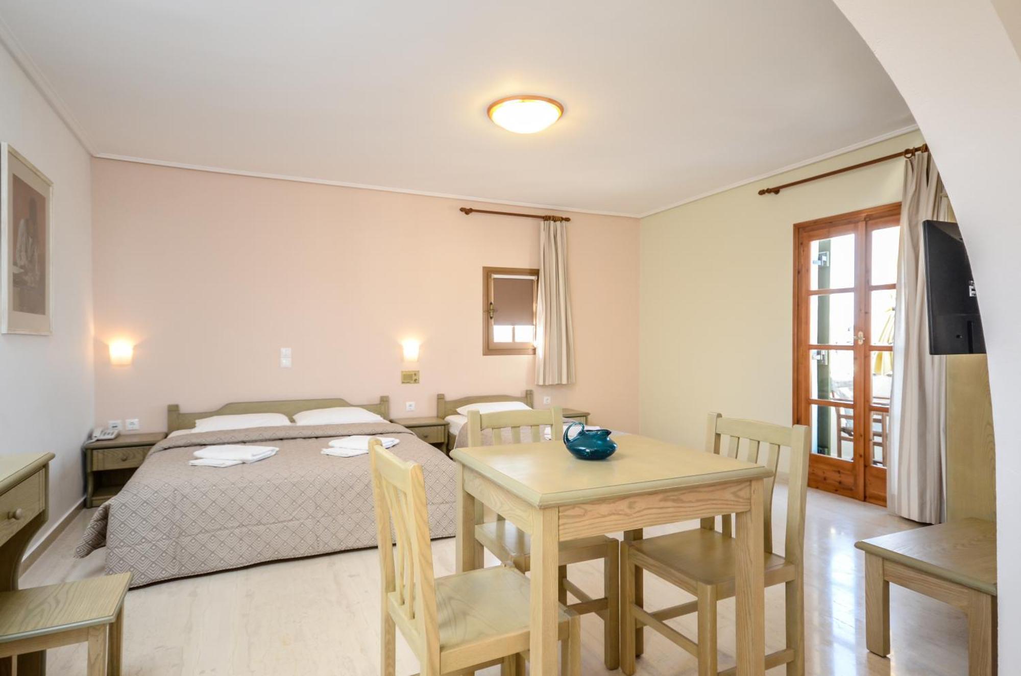 Hotel Proteas & 3*