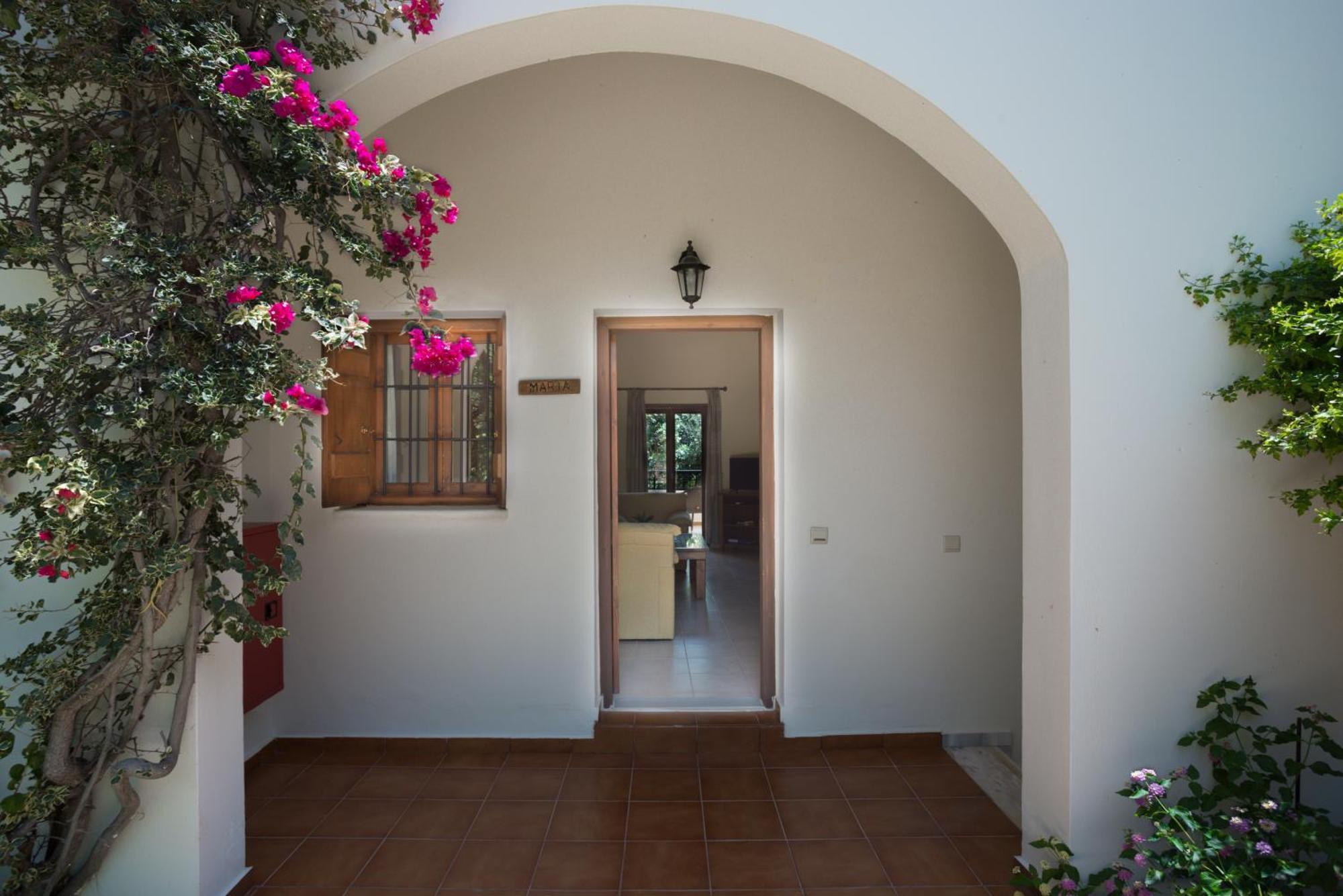 Douliana Villas * Douliana