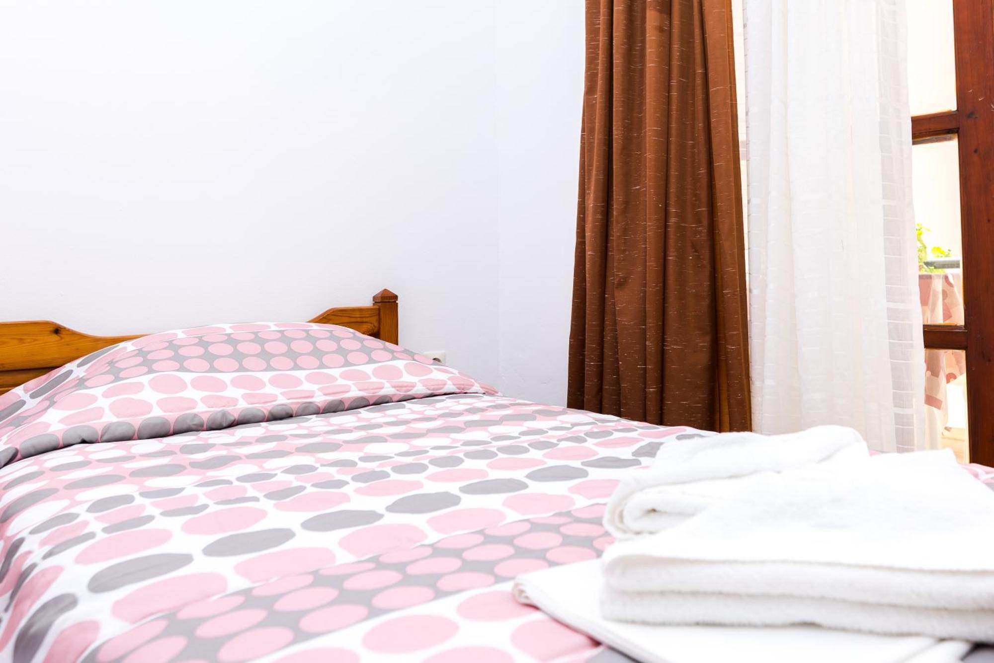 Aparthotel Erato