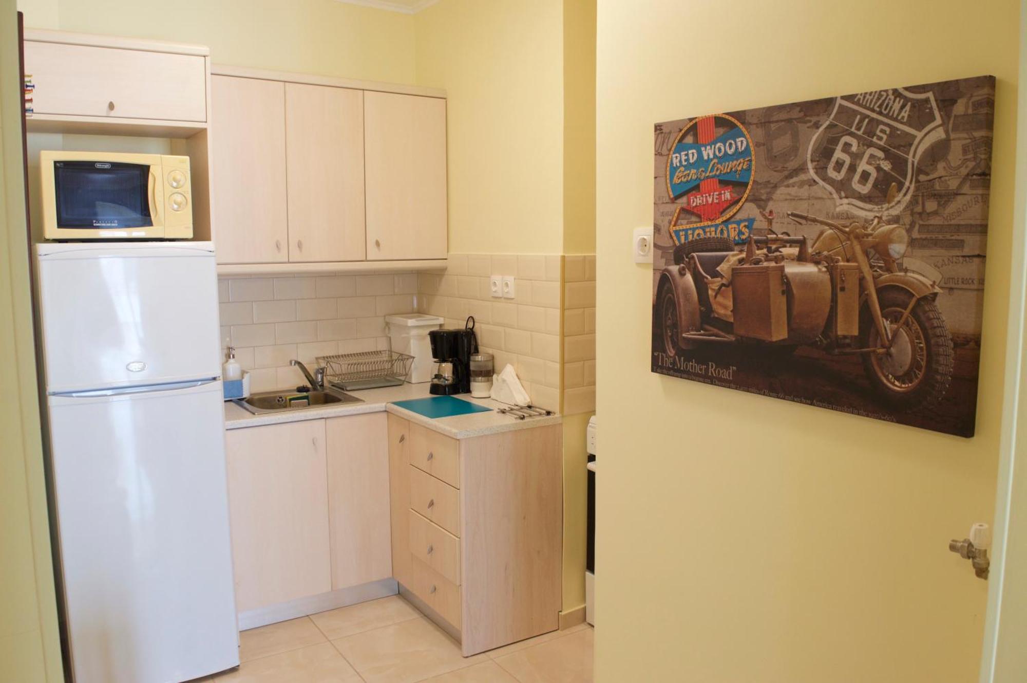 Meros - Athenian Residencies Apartment *