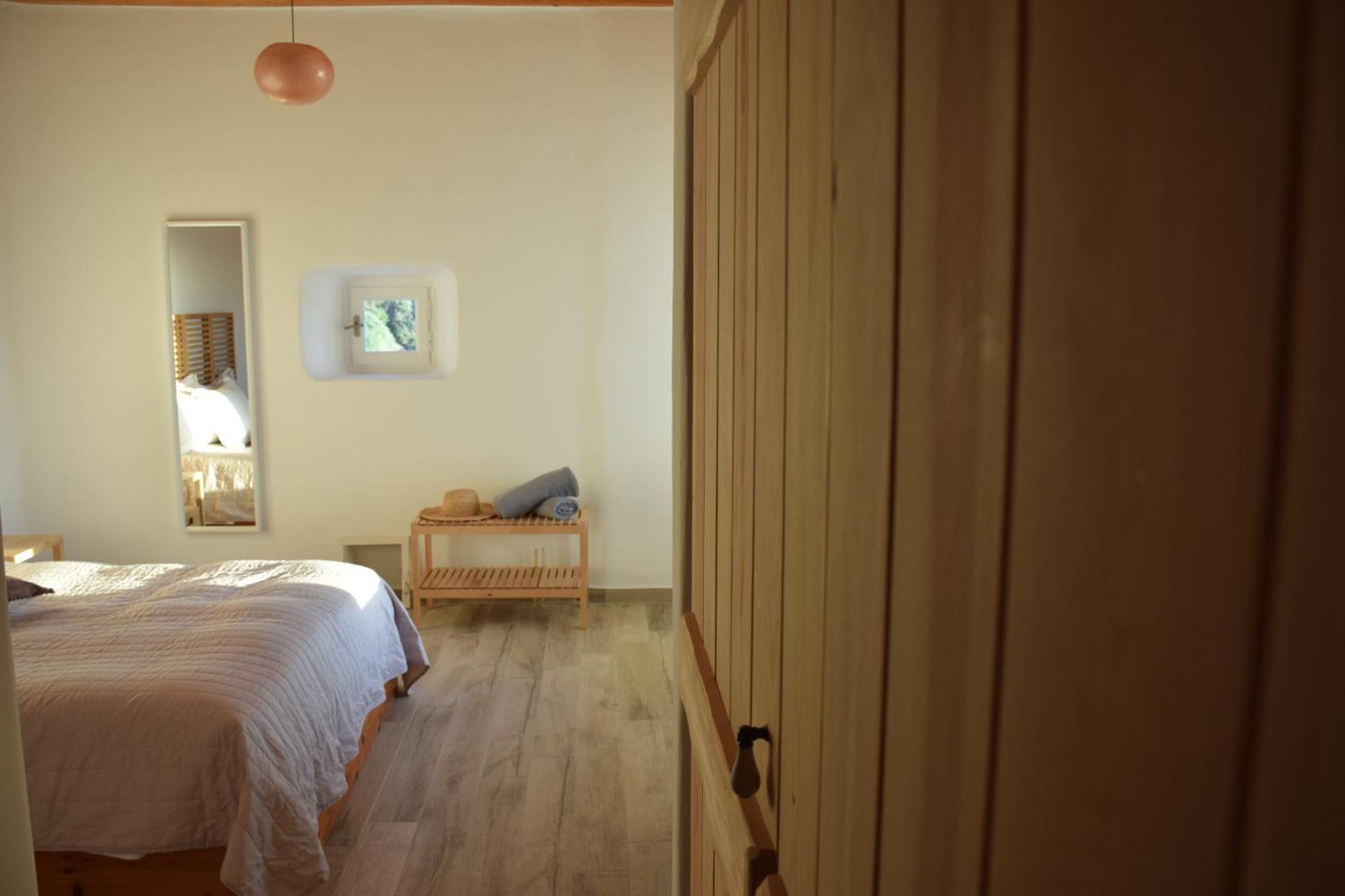 Andromeda Mykonos & 4*