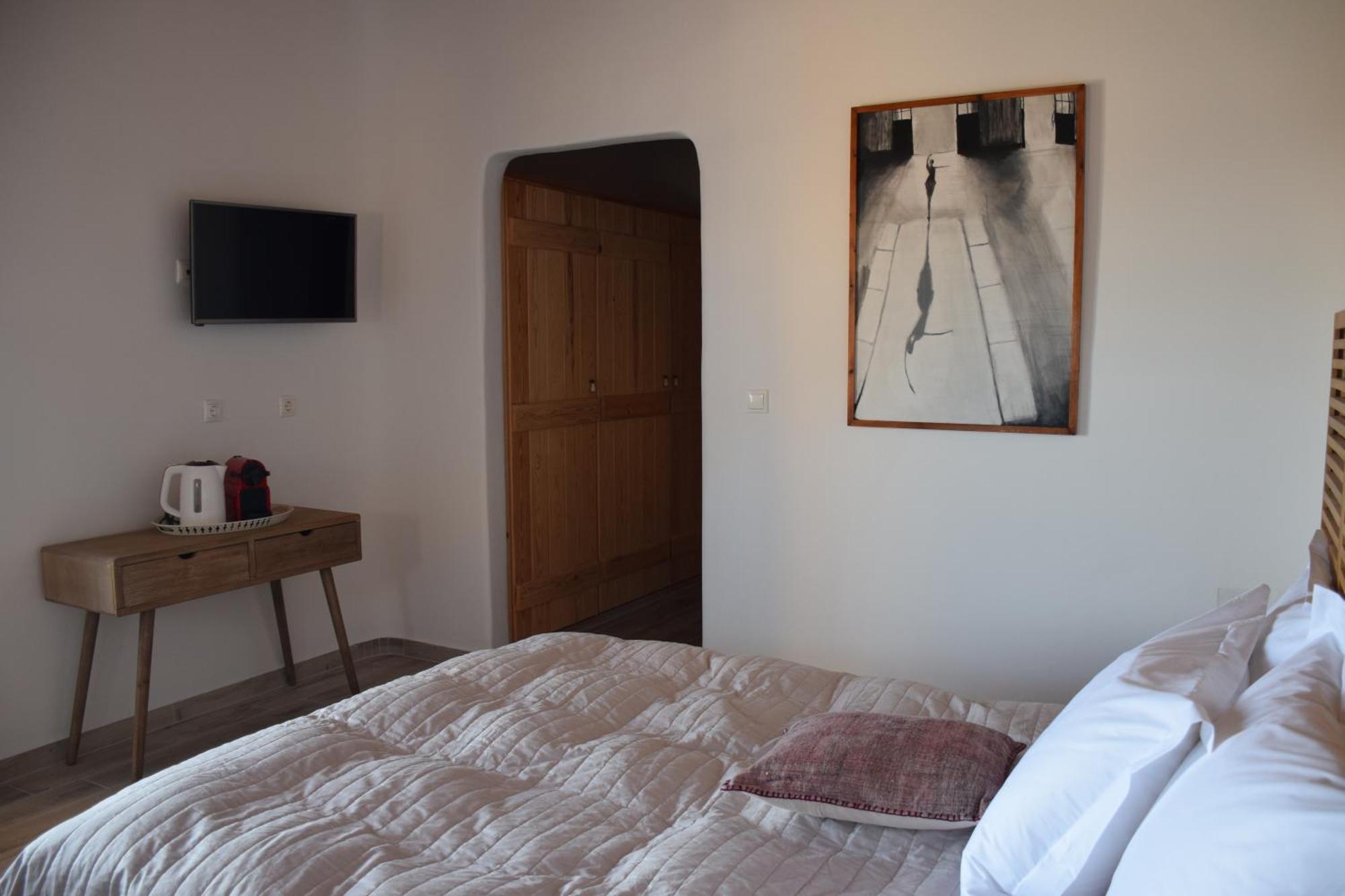 Andromeda Mykonos & Aparthotel 4*