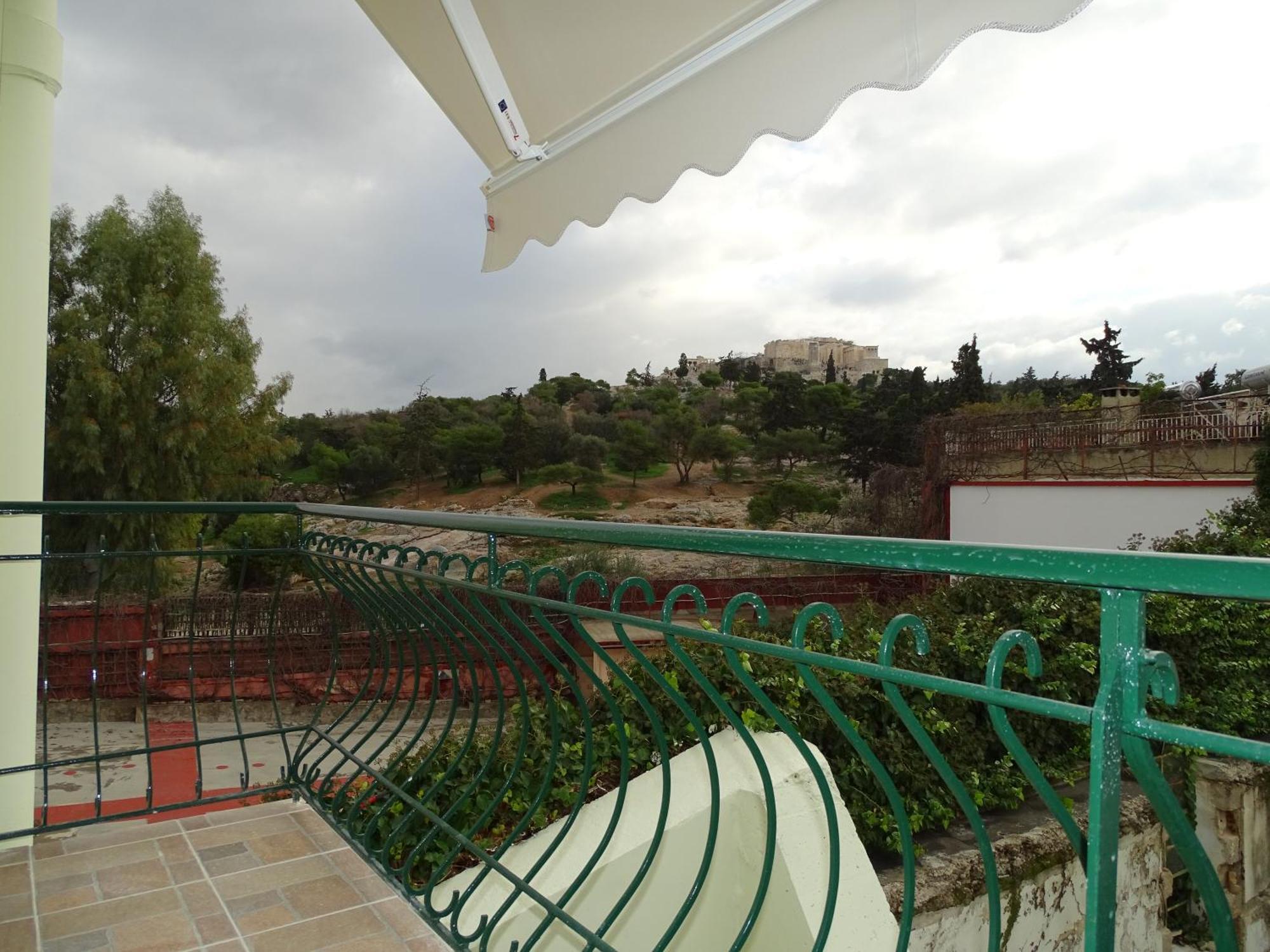 Meros - Athenian Residencies *