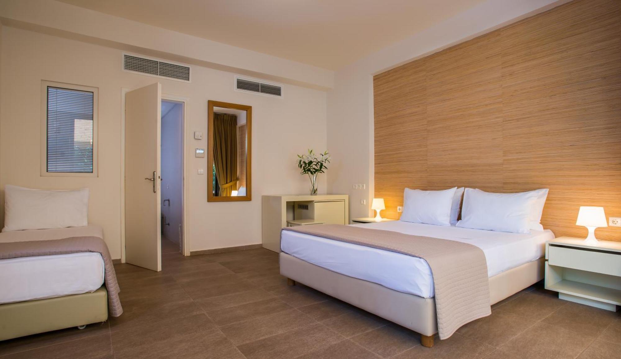 Club Agia Anna Hotel 4*