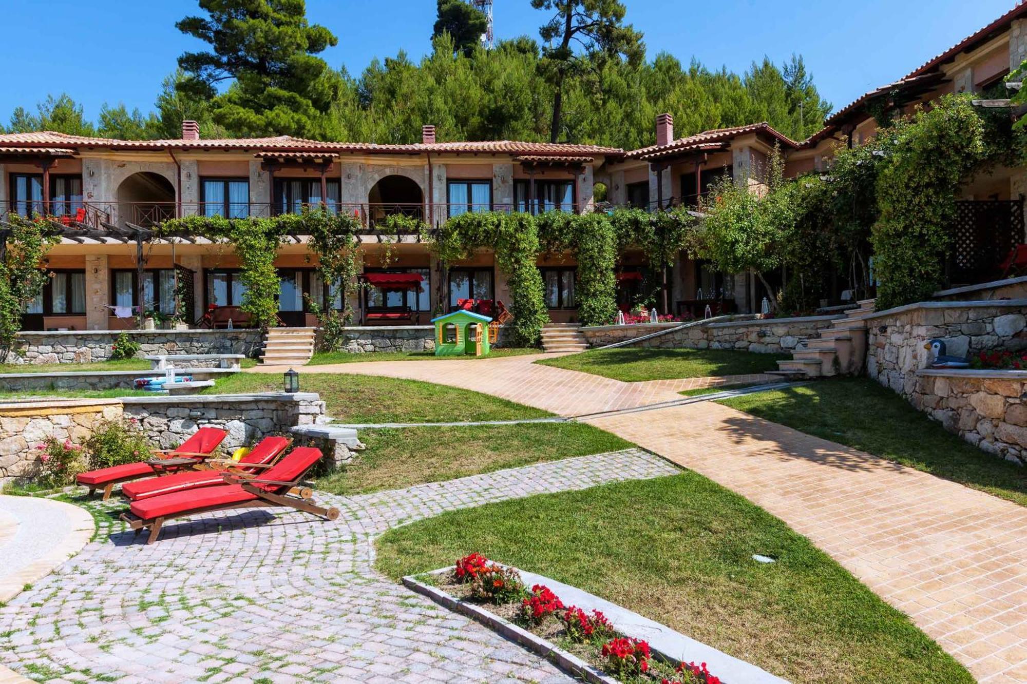 Akritas Ef Zin & Villa