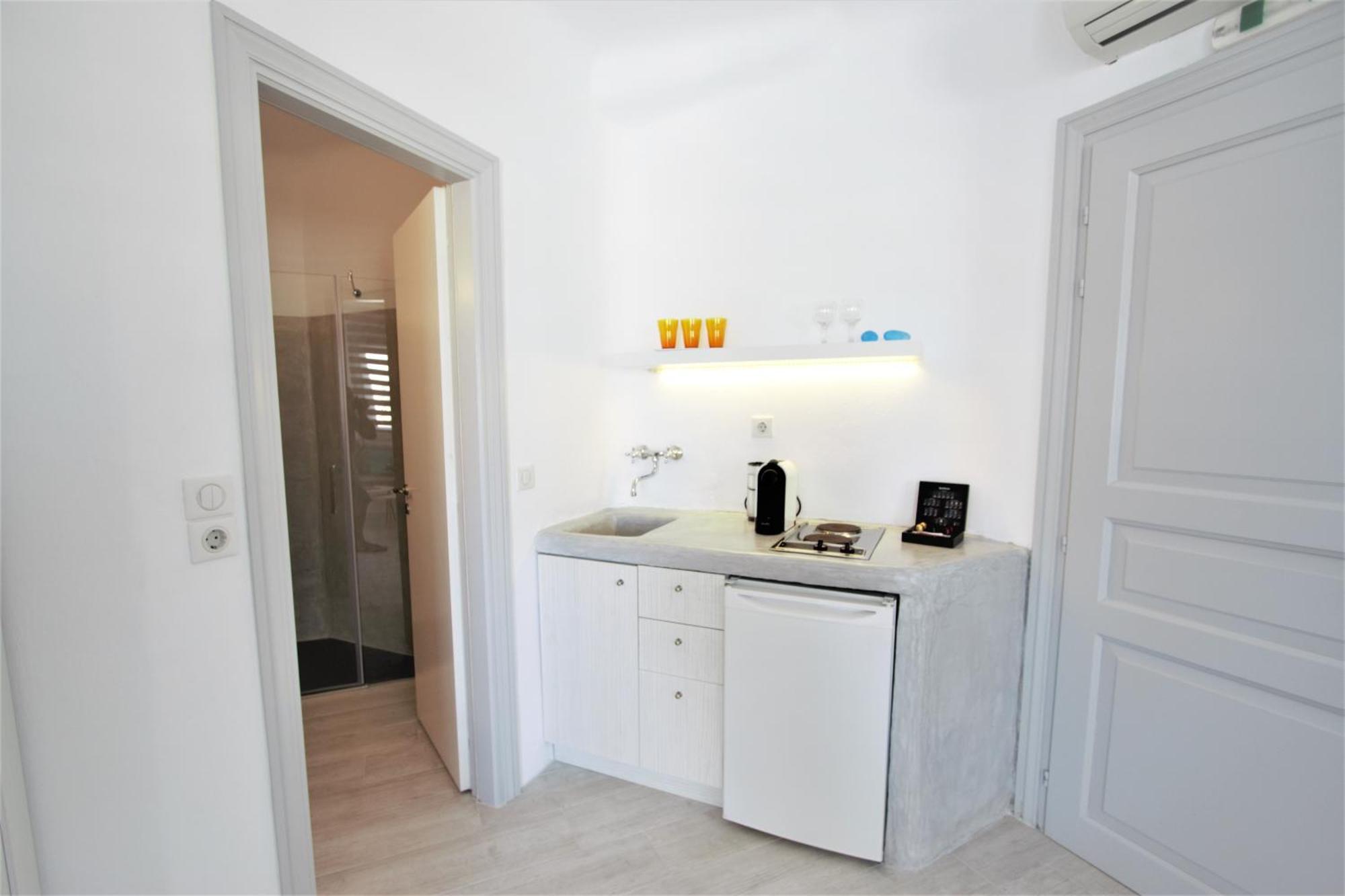 Yades - Sea View - Adults Only Aparthotel 2*