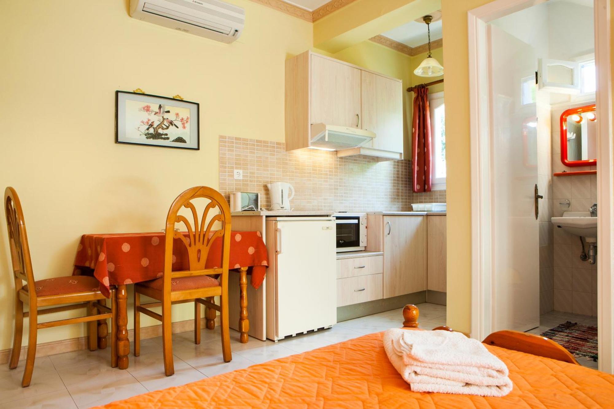 Holiday home Tzivras &