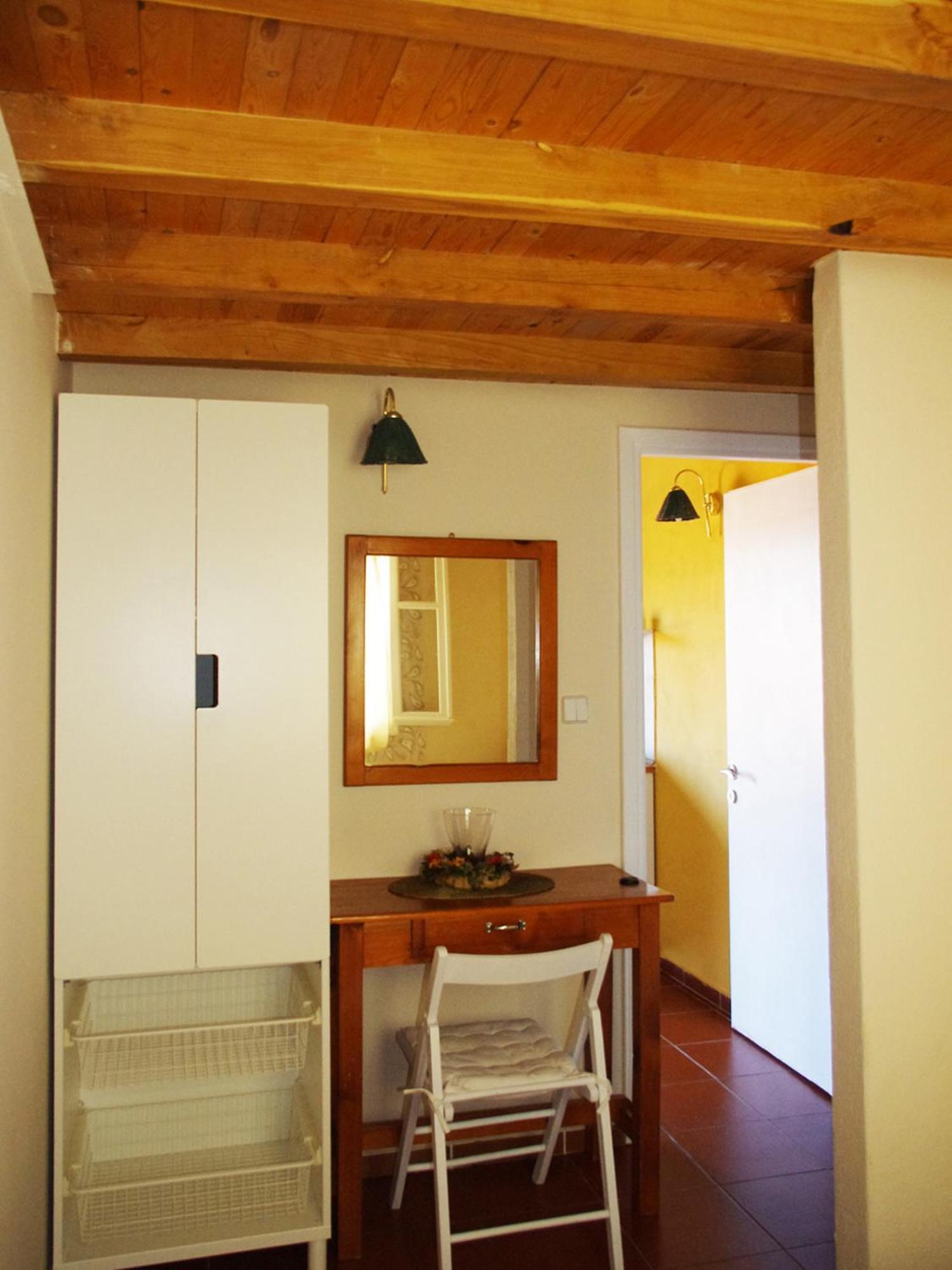 The Yellow Apartment Agios Nikolaos (Chalkidiki)