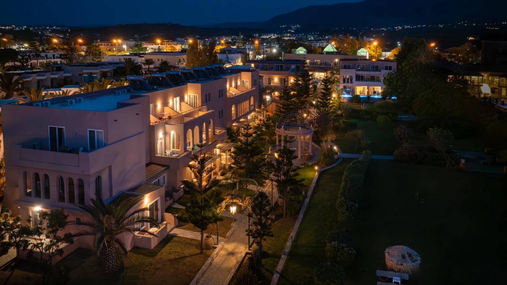 Orpheas (adults Only) 4*