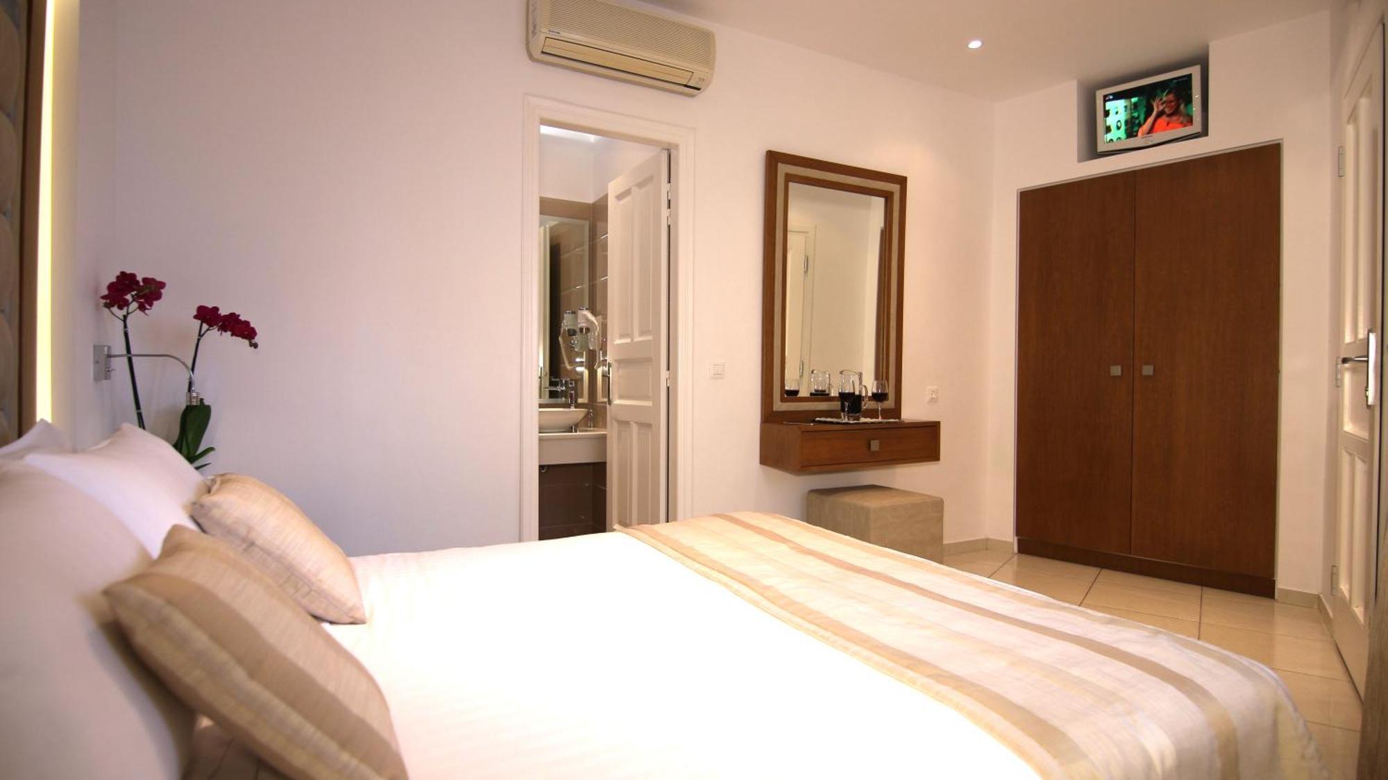 Damianos Mykonos Hotel 3*