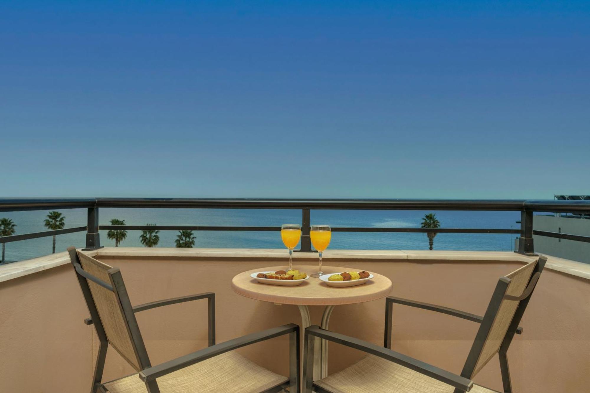 Palatino Hotel 4*