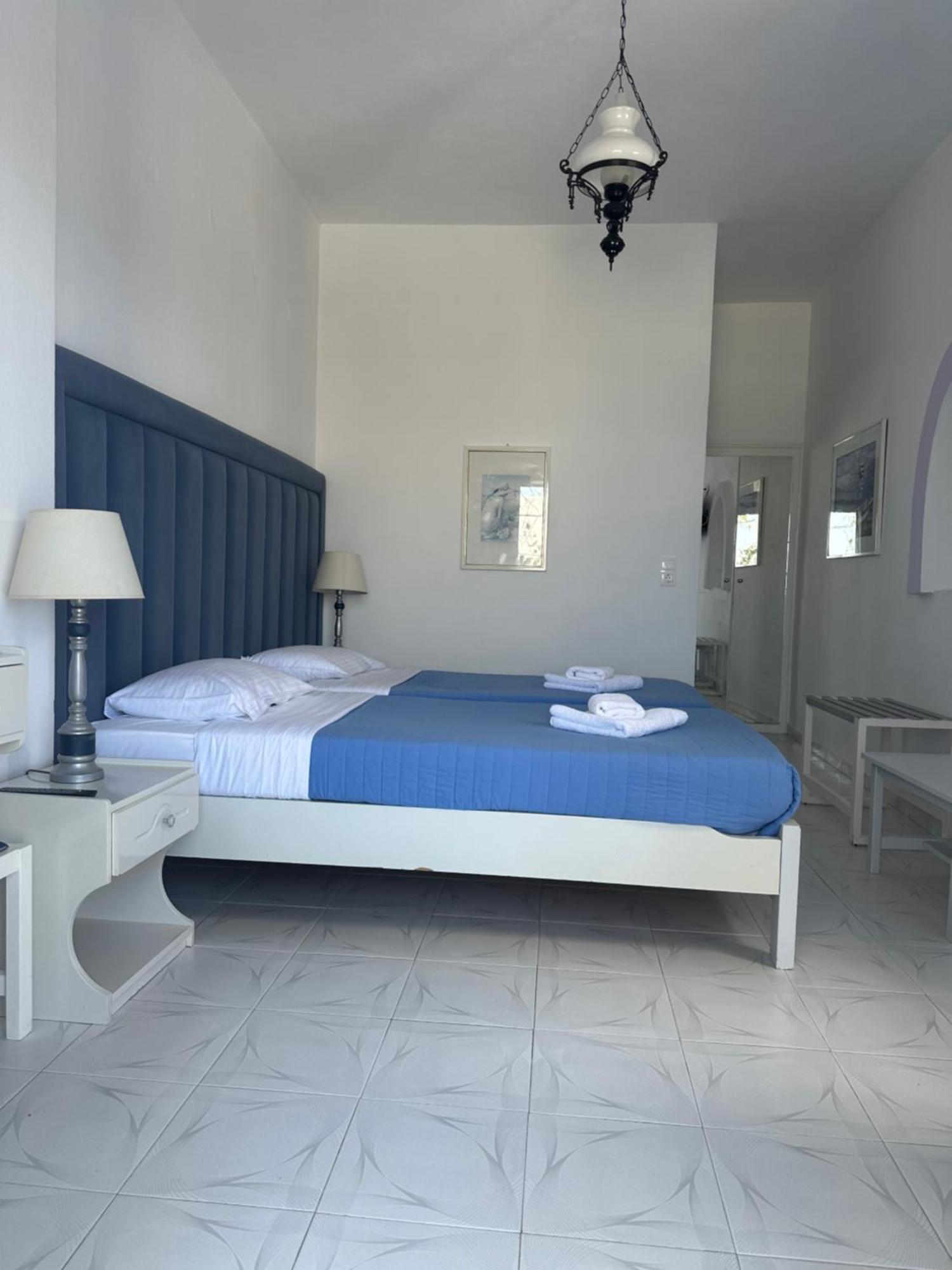 Aparthotel Melina Fira (Santorini)