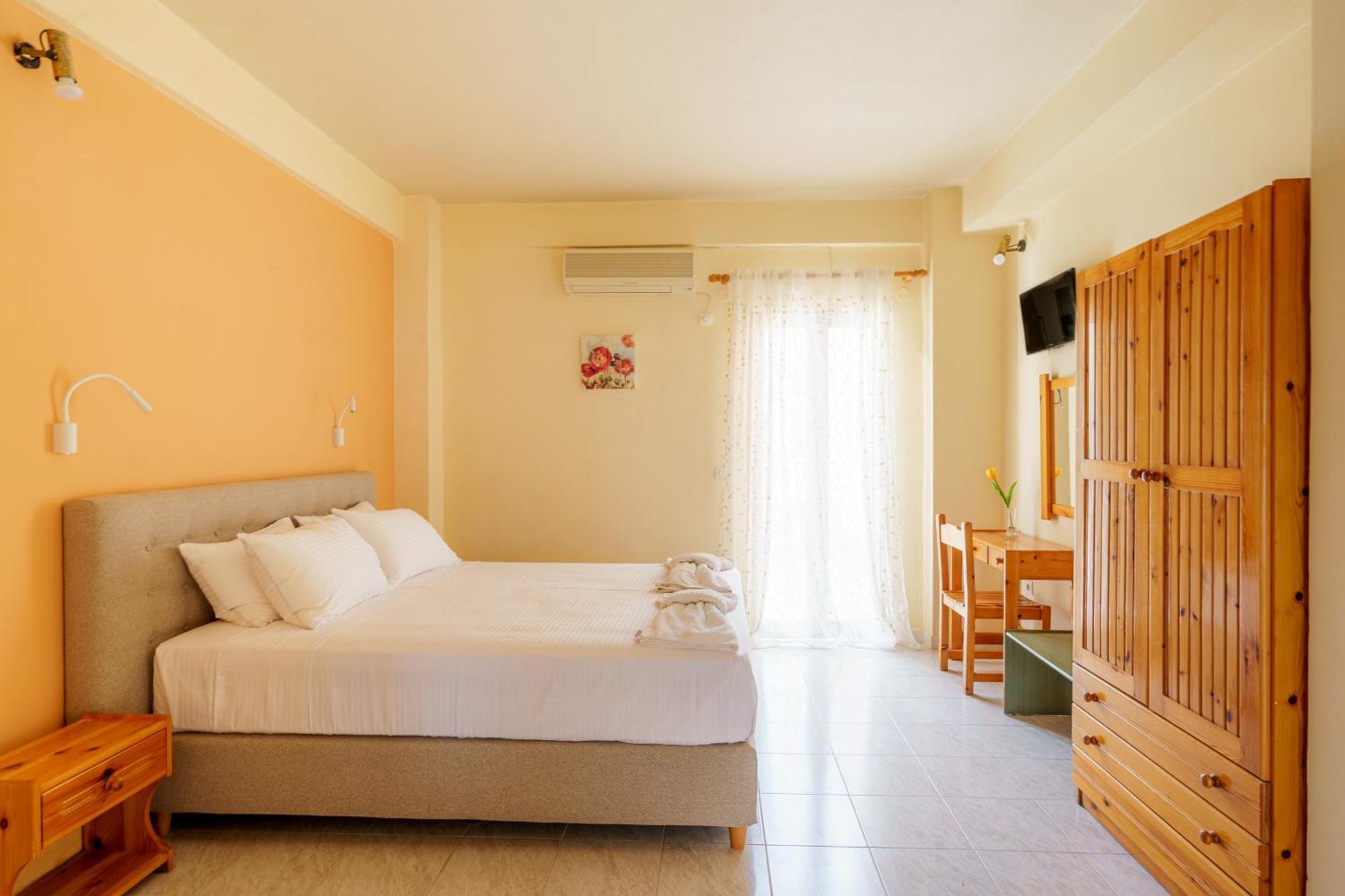Ramona Apartment