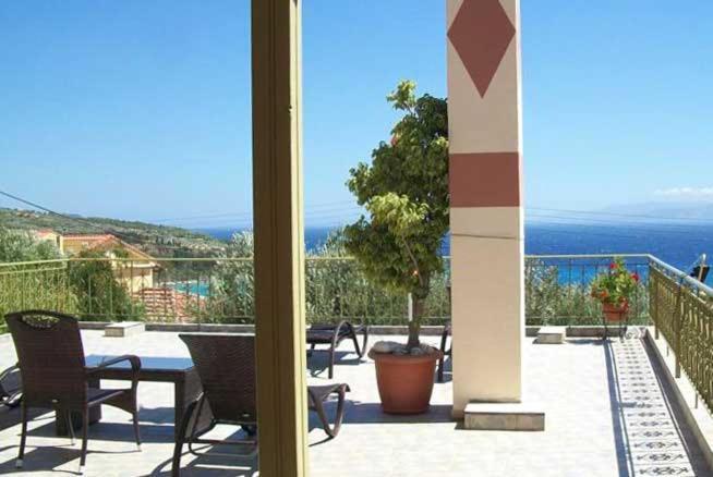 Ramona * Lourdata (Kefalonia)