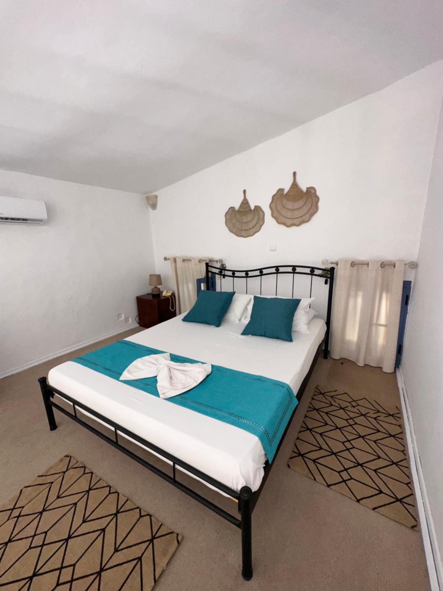 Aparthotel Taxiarchis 2*