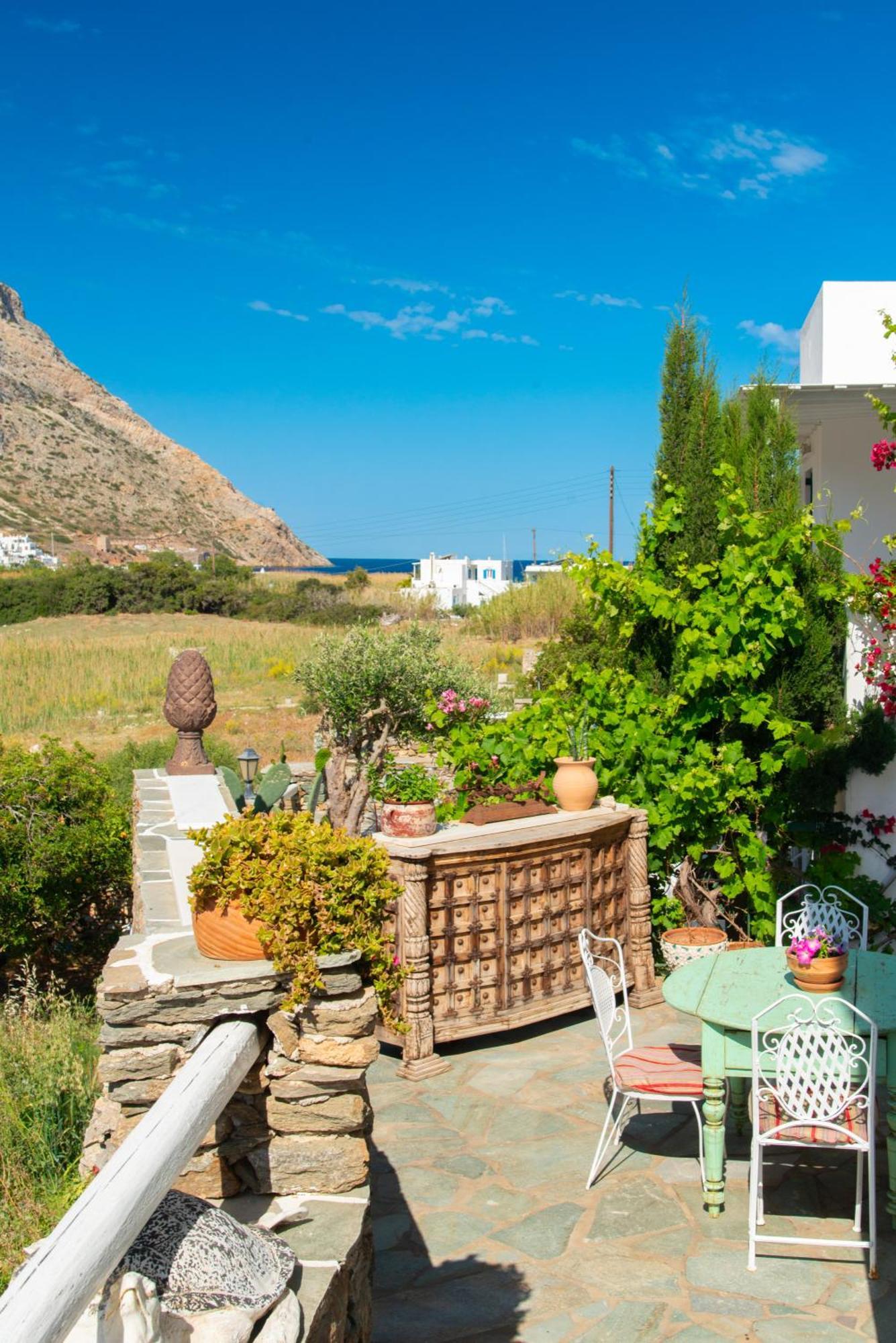 Areto 3* Kamares (Sifnos)