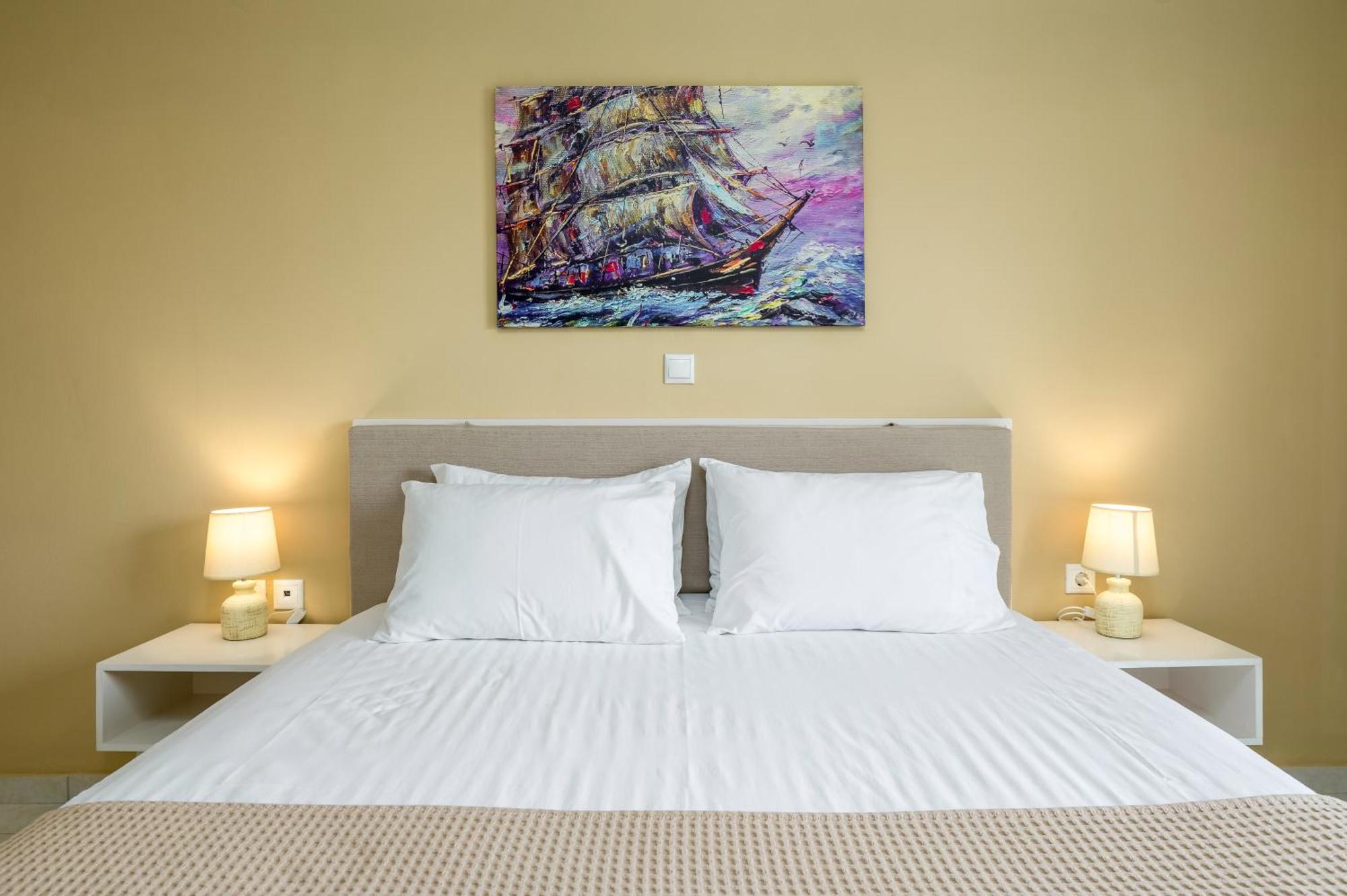 Dallas Aparthotel Svoronata