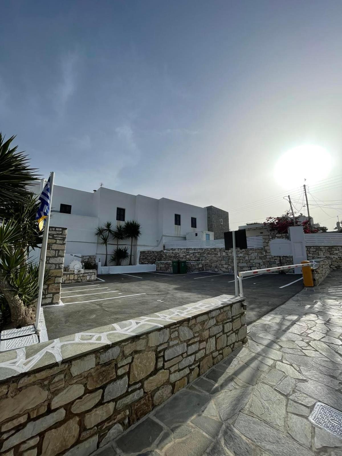 Aparthotel Zoumis
